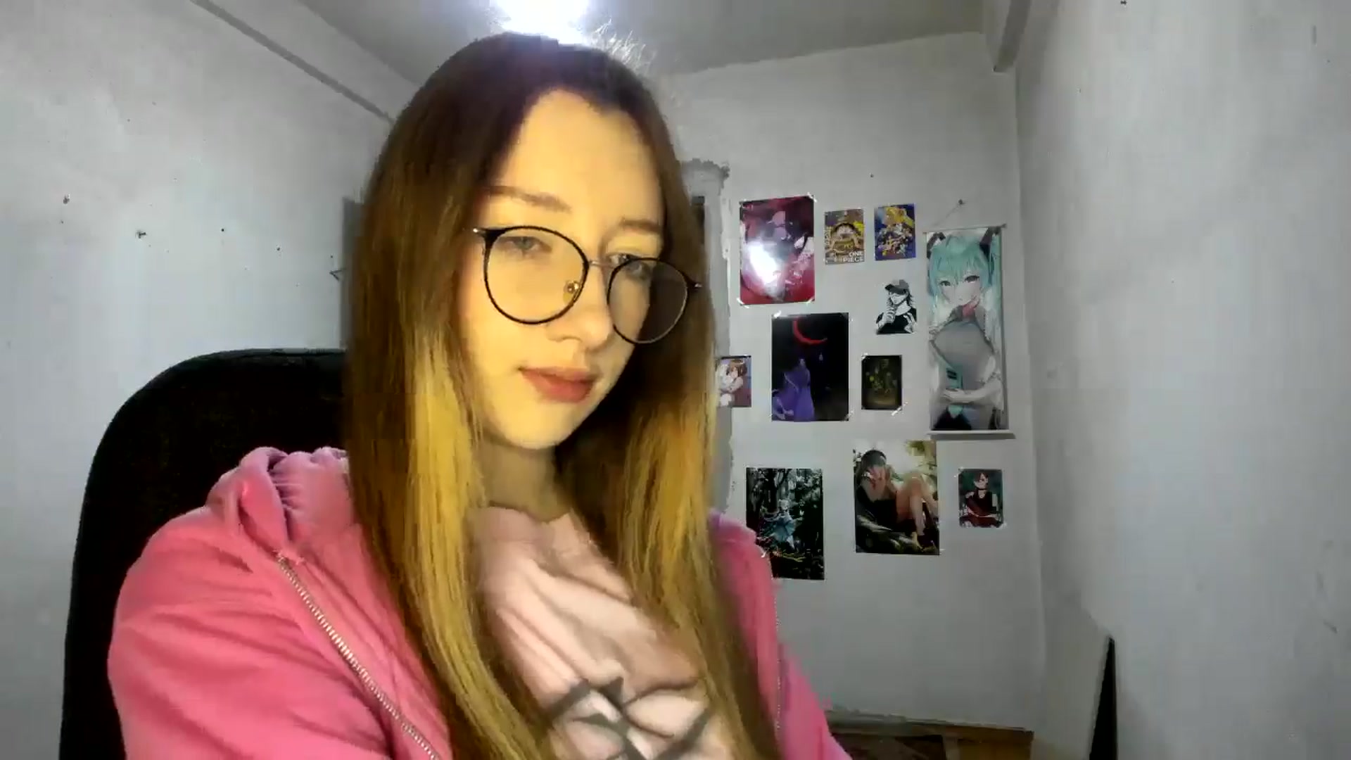 Gallery image thumbnail from CandyyCrushh's myfreecams stream on, 02/26/2025, 17:37 image 18 of 20