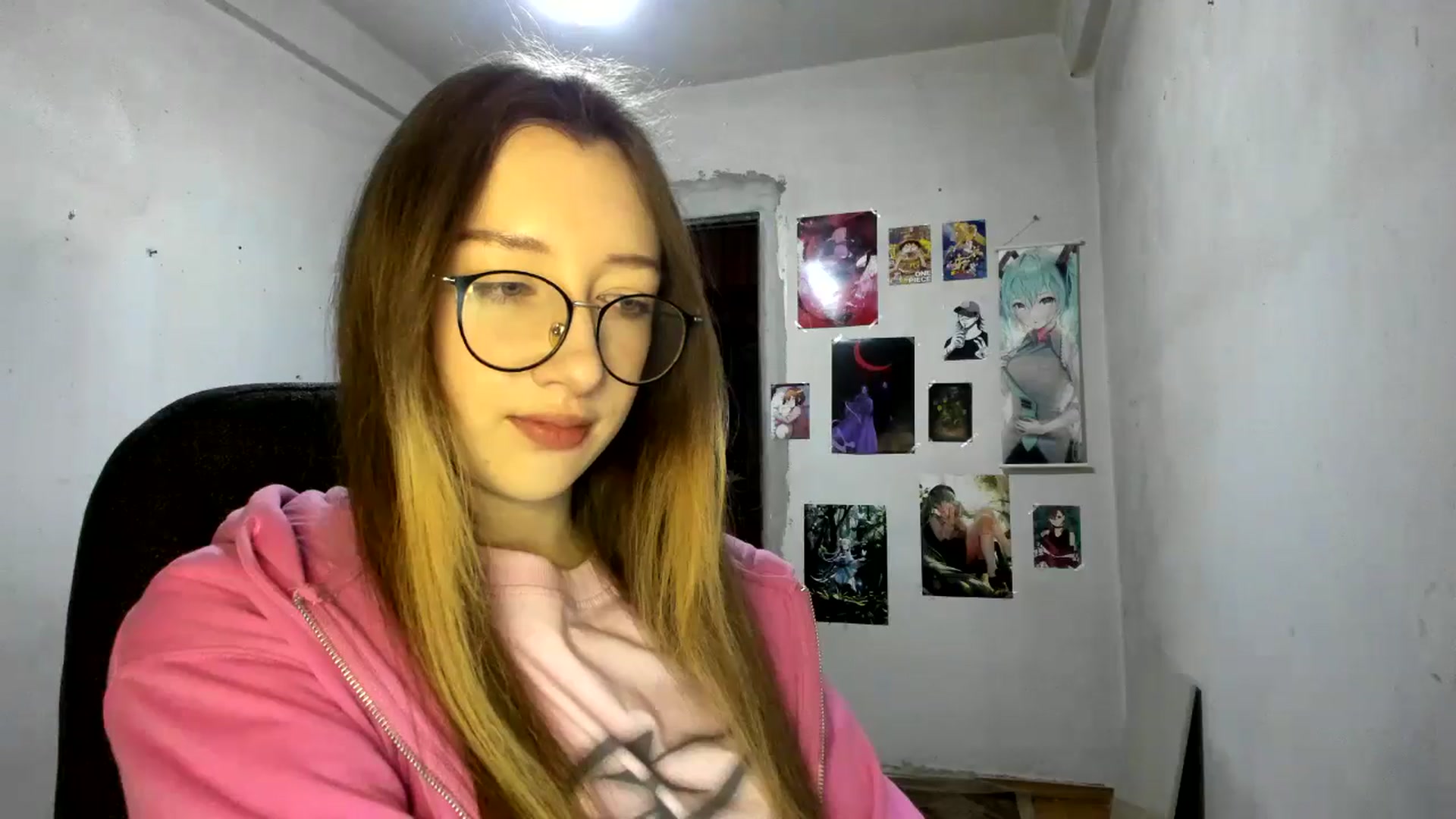 Gallery image thumbnail from CandyyCrushh's myfreecams stream on, 02/26/2025, 17:37 image 16 of 20