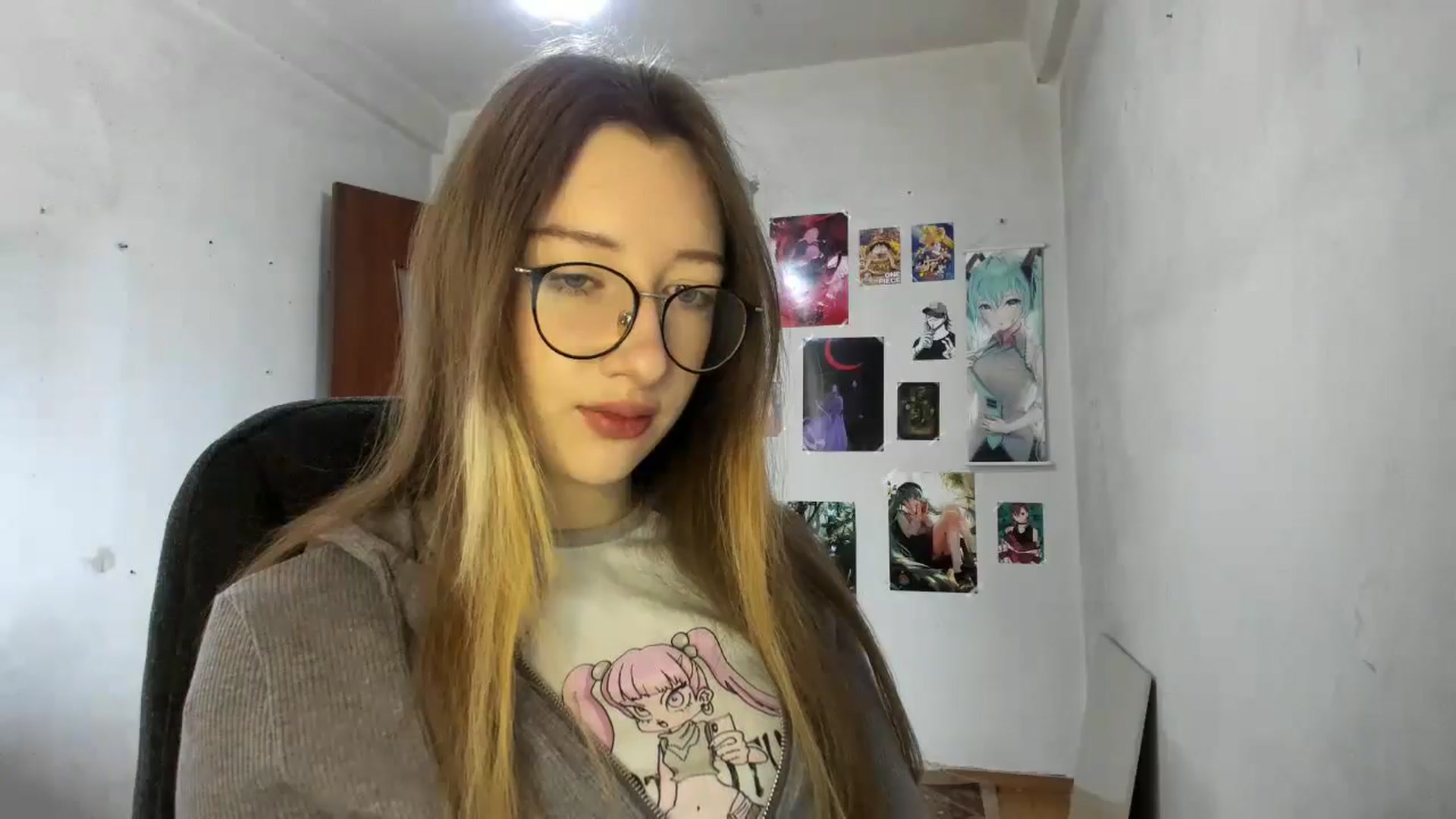 Gallery image thumbnail from CandyyCrushh's myfreecams stream on, 03/02/2025, 10:13 image 5 of 20