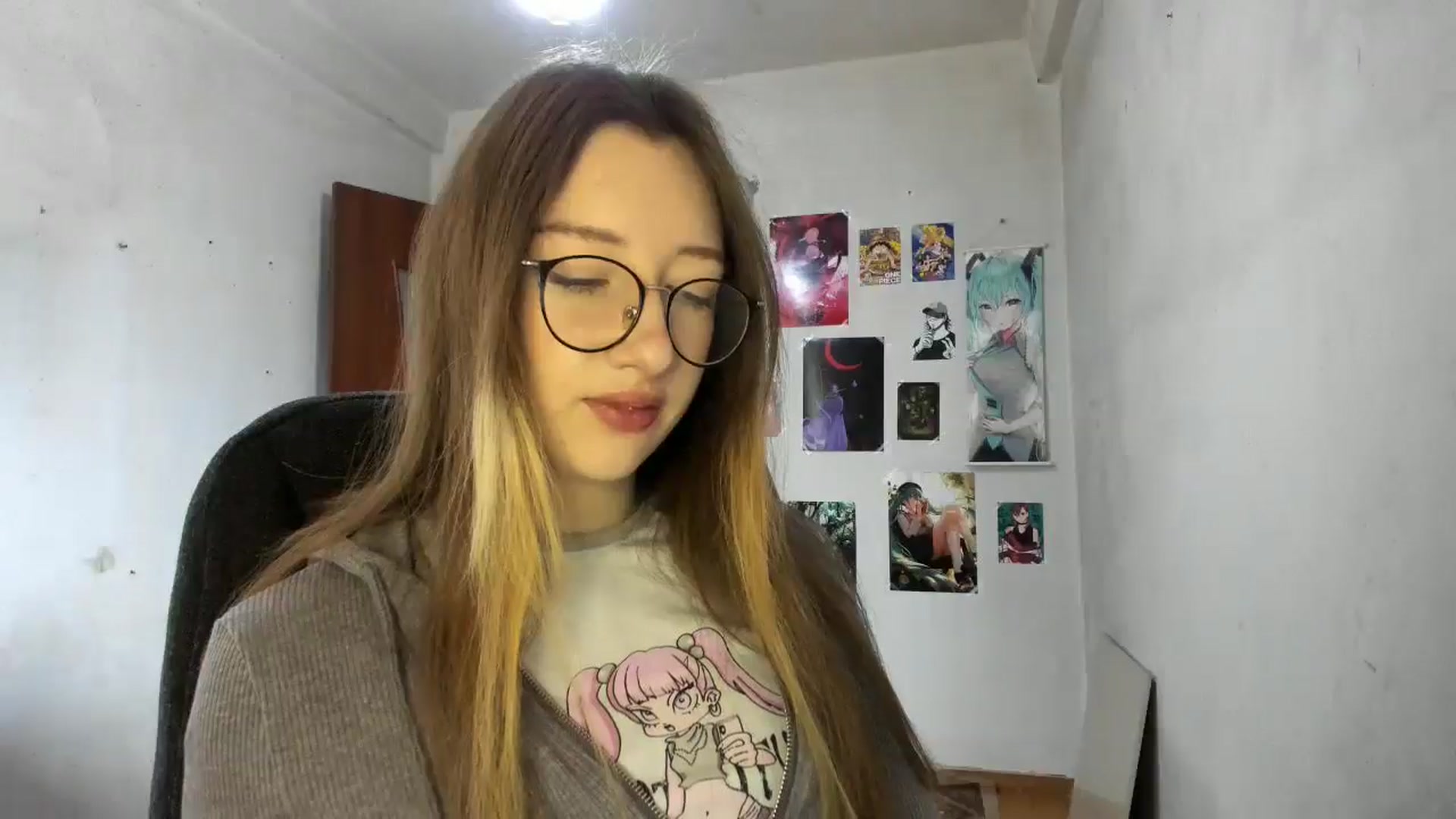 Gallery image thumbnail from CandyyCrushh's myfreecams stream on, 03/02/2025, 10:13 image 18 of 20