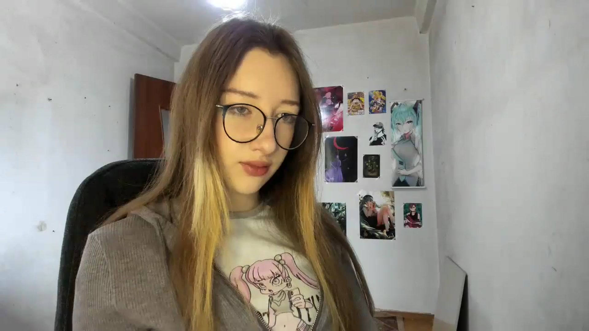 Gallery image thumbnail from CandyyCrushh's myfreecams stream on, 03/02/2025, 10:13 image 3 of 20