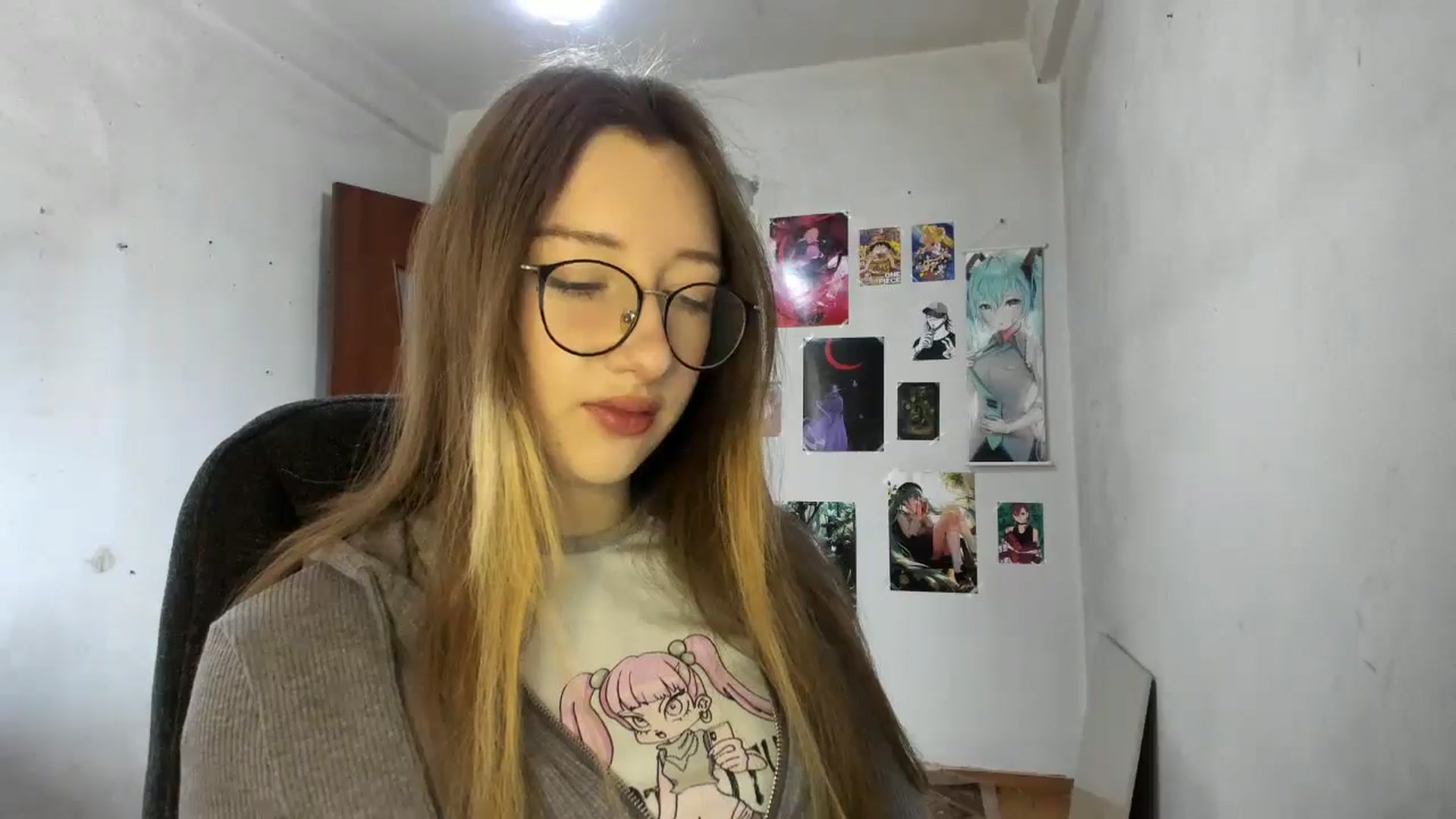 Gallery image thumbnail from CandyyCrushh's myfreecams stream on, 03/02/2025, 10:13 image 16 of 20