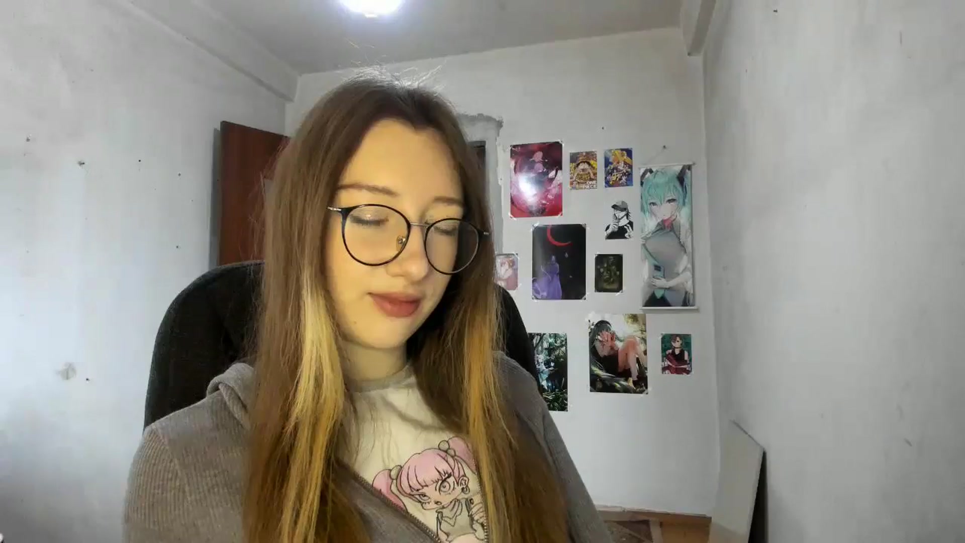 Gallery image thumbnail from CandyyCrushh's myfreecams stream on, 03/02/2025, 11:46 image 15 of 20