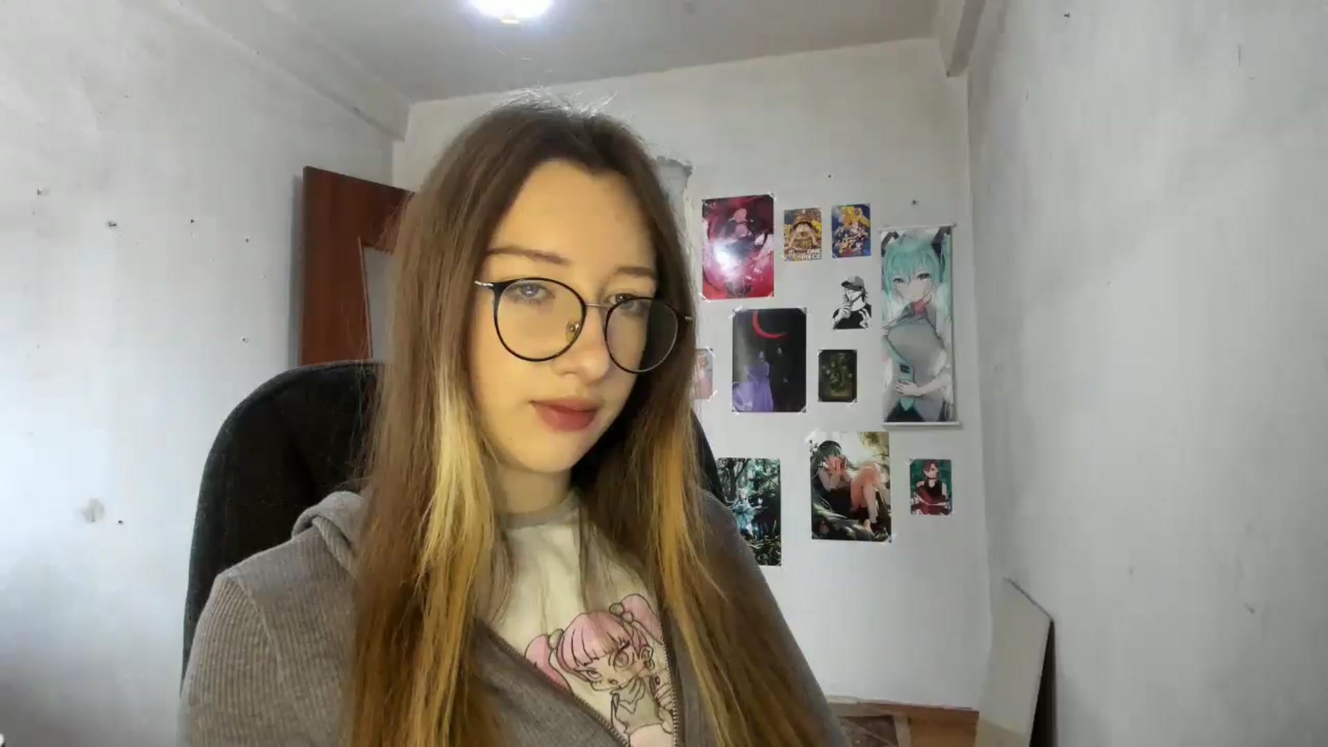 Gallery image thumbnail from CandyyCrushh's myfreecams stream on, 03/02/2025, 11:46 image 3 of 20