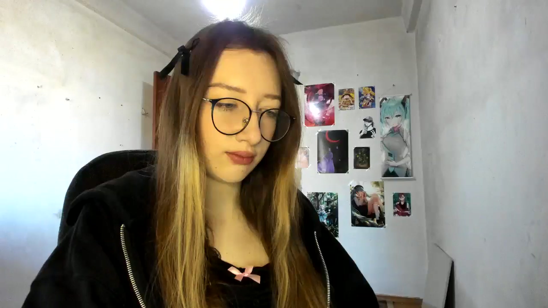 Gallery image thumbnail from CandyyCrushh's myfreecams stream on, 03/07/2025, 12:58 image 13 of 20