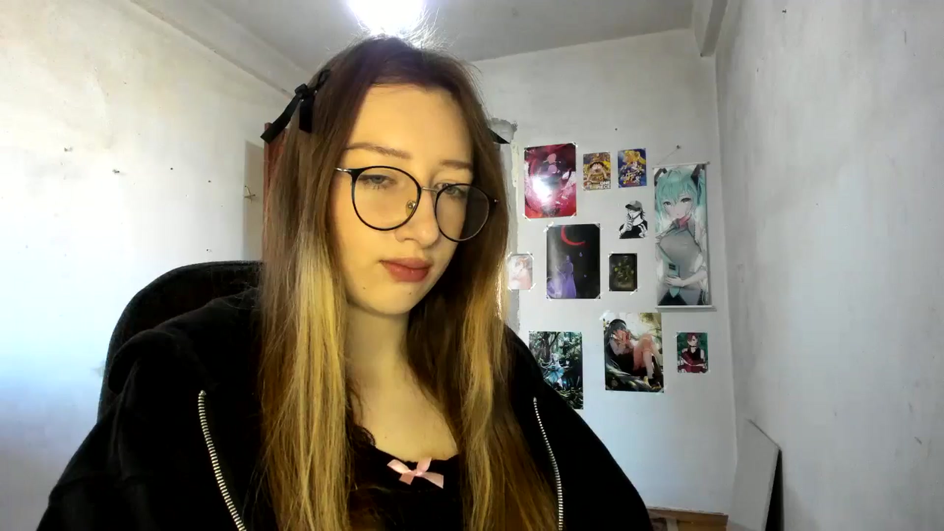 Gallery image thumbnail from CandyyCrushh's myfreecams stream on, 03/07/2025, 12:58 image 14 of 20