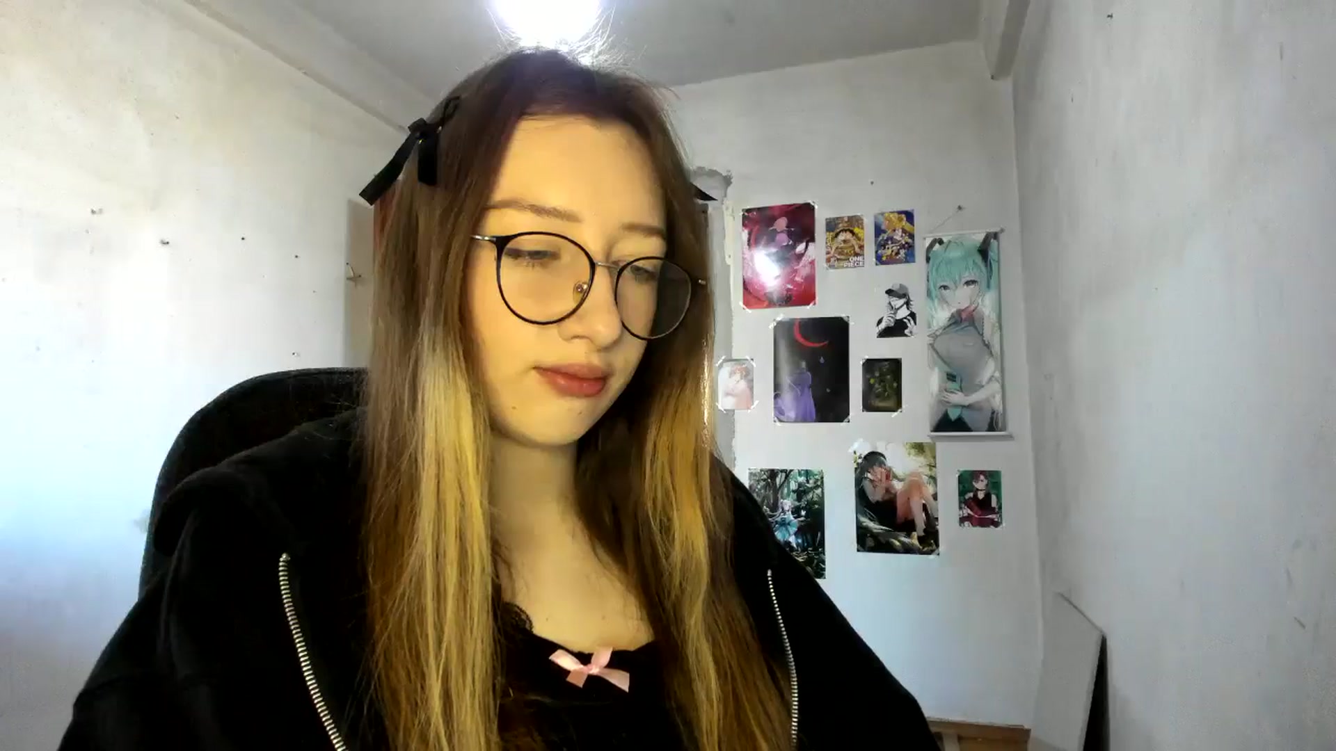 Gallery image thumbnail from CandyyCrushh's myfreecams stream on, 03/07/2025, 12:58 image 16 of 20