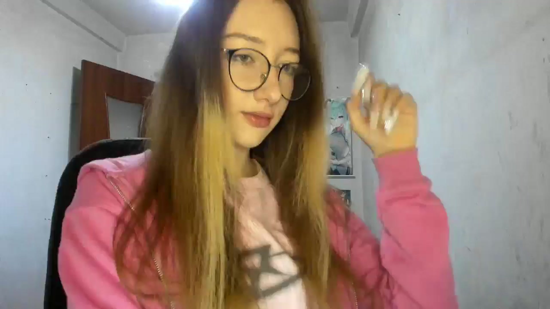 Gallery image thumbnail from CandyyCrushh's myfreecams stream on, 03/12/2025, 15:51 image 7 of 20