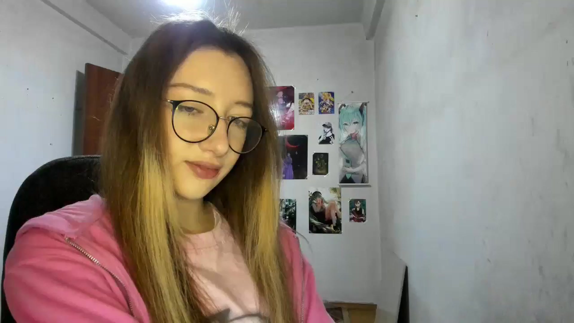 Gallery image thumbnail from CandyyCrushh's myfreecams stream on, 03/12/2025, 15:51 image 14 of 20