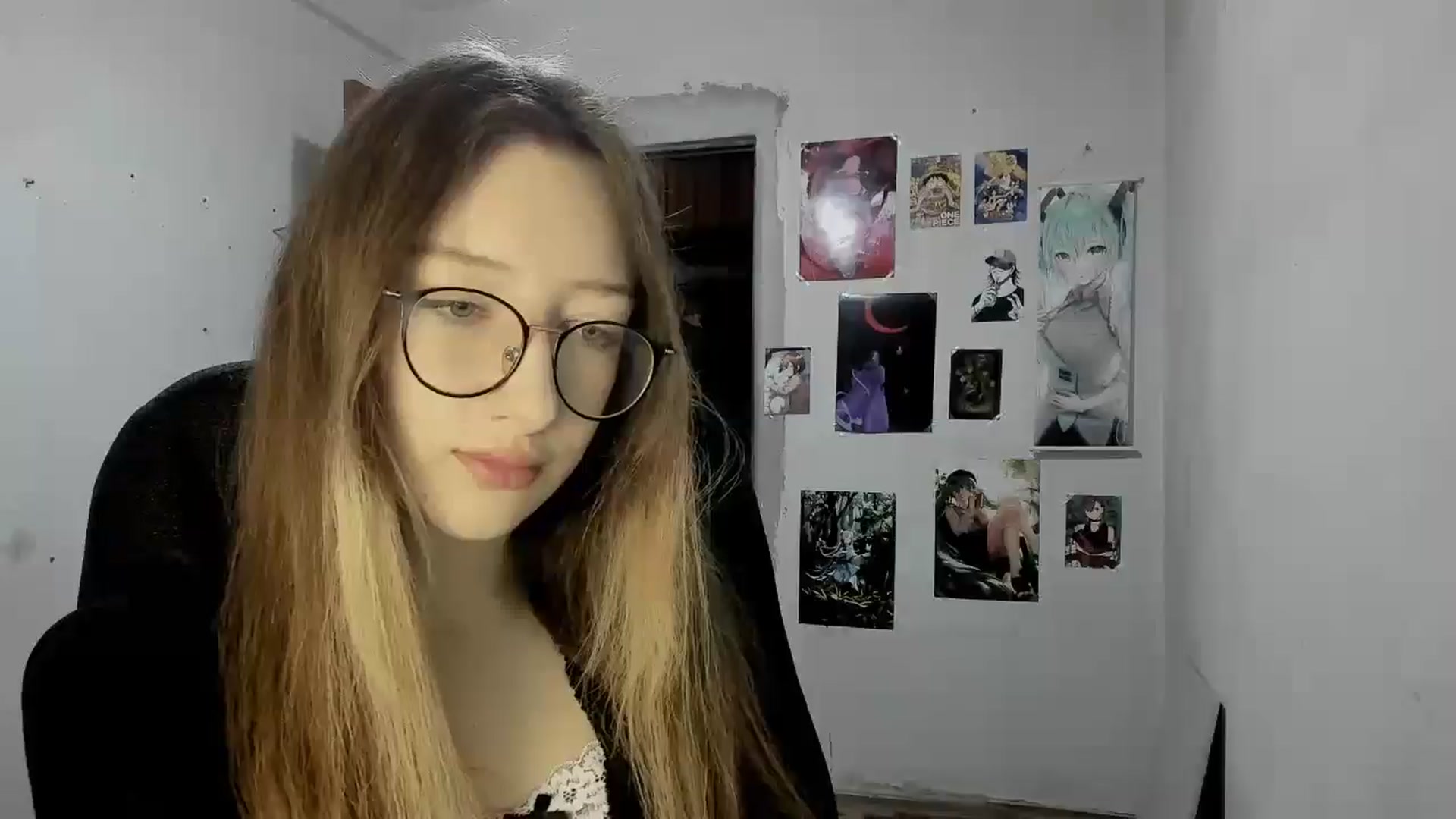 Gallery image thumbnail from CandyyCrushh's myfreecams stream on, 03/22/2025, 22:25 image 7 of 20