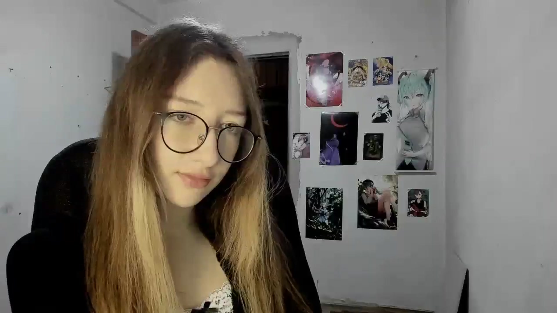 Gallery image thumbnail from CandyyCrushh's myfreecams stream on, 03/22/2025, 22:25 image 9 of 20