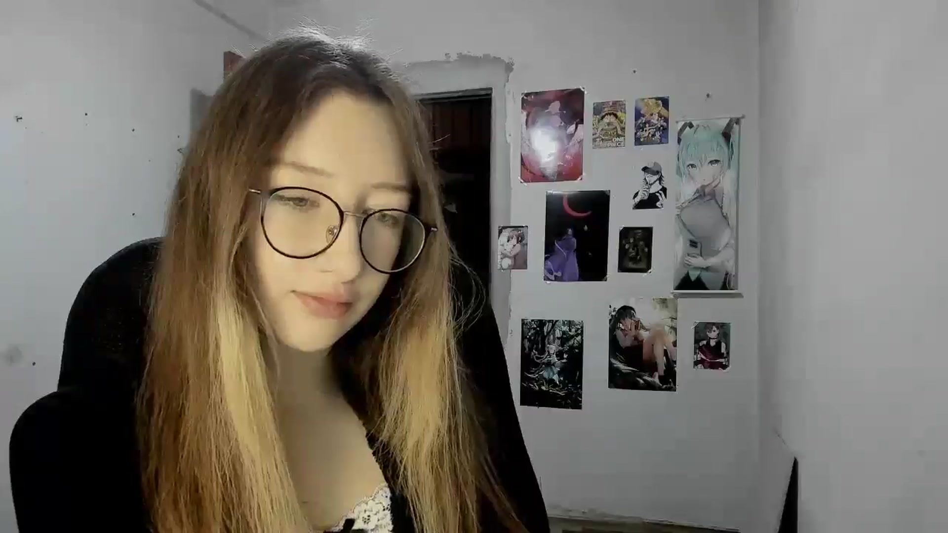 Gallery image thumbnail from CandyyCrushh's myfreecams stream on, 03/22/2025, 22:25 image 13 of 20