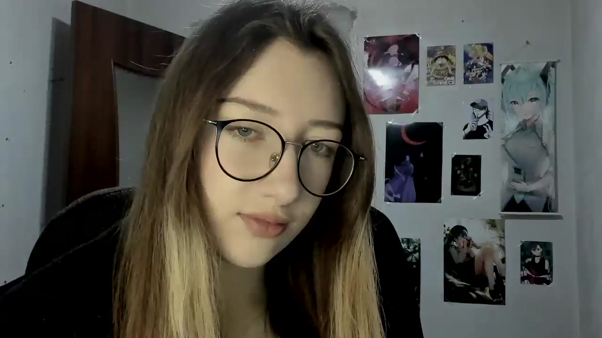 Gallery image thumbnail from CandyyCrushh's myfreecams stream on, 03/31/2025, 19:34 image 3 of 20