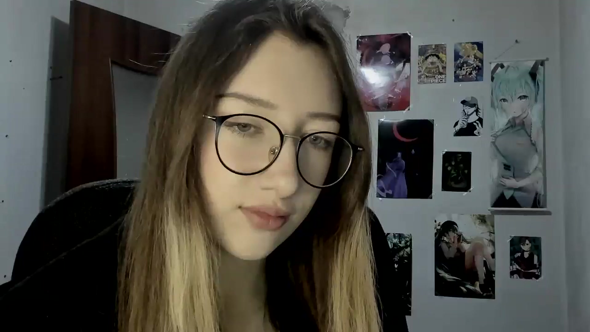 Gallery image thumbnail from CandyyCrushh's myfreecams stream on, 03/31/2025, 19:34 image 2 of 20