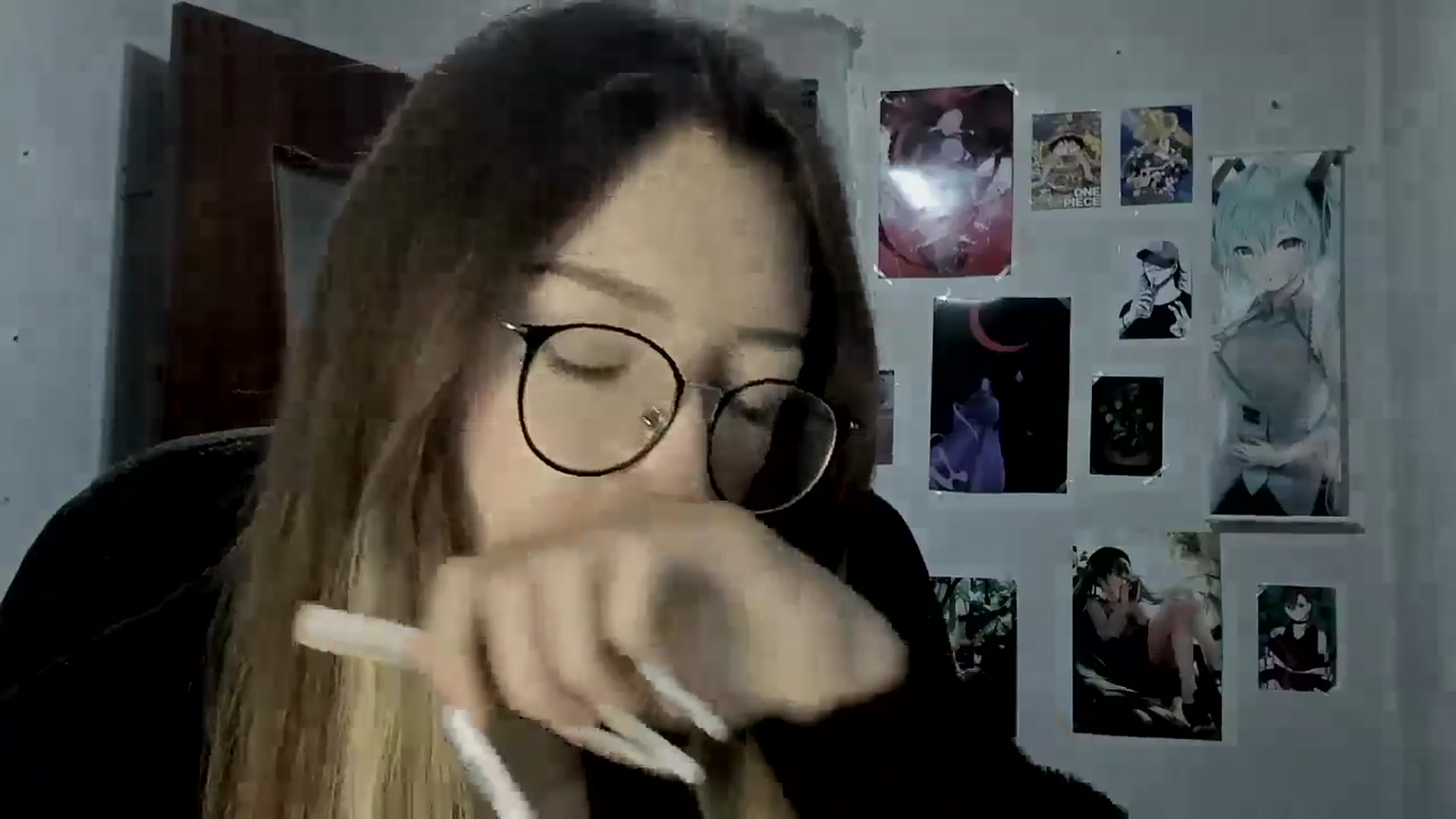 Gallery image thumbnail from CandyyCrushh's myfreecams stream on, 03/31/2025, 19:34 image 8 of 20