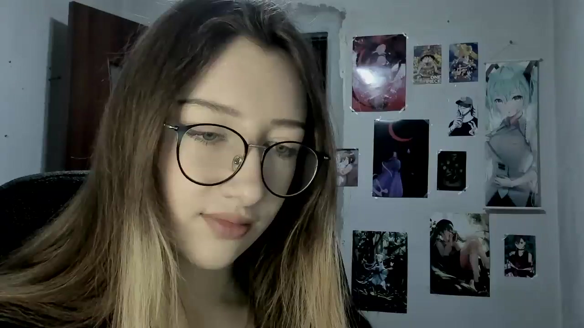 Gallery image thumbnail from CandyyCrushh's myfreecams stream on, 03/31/2025, 19:34 image 17 of 20