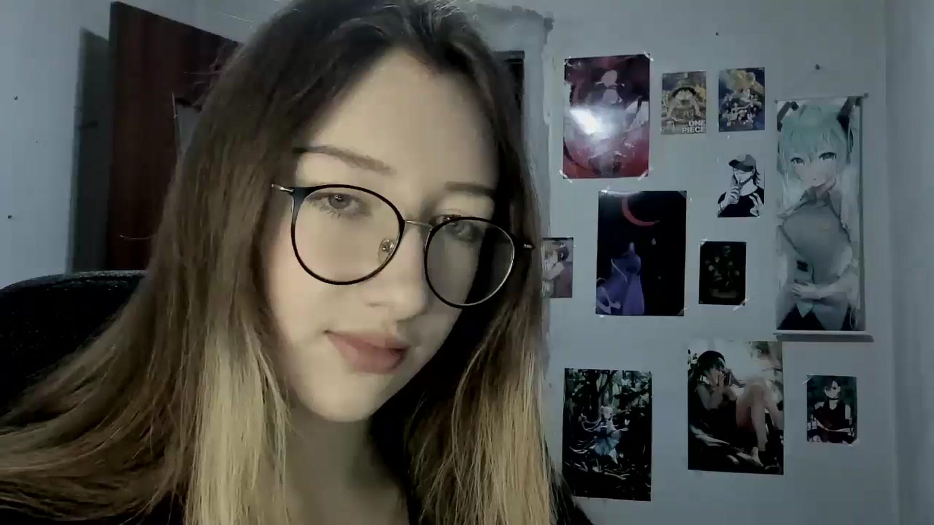 Gallery image thumbnail from CandyyCrushh's myfreecams stream on, 03/31/2025, 19:34 image 12 of 20