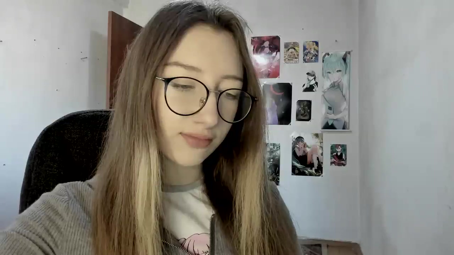Gallery image thumbnail from CandyyCrushh's myfreecams stream on, 04/14/2025, 13:43 image 2 of 20
