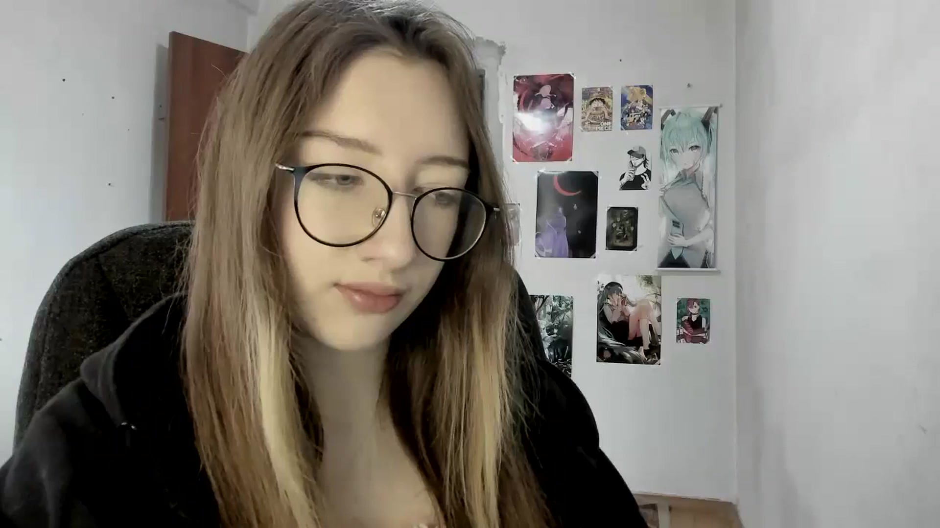 Gallery image thumbnail from CandyyCrushh's myfreecams stream on, 04/16/2025, 12:33 image 20 of 20