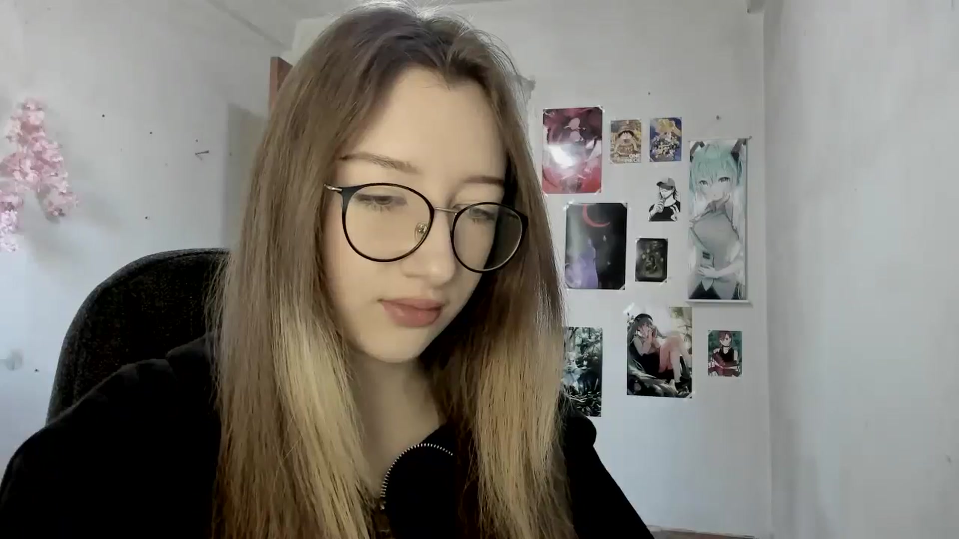 Gallery image thumbnail from CandyyCrushh's myfreecams stream on, 04/19/2025, 09:07 image 20 of 20