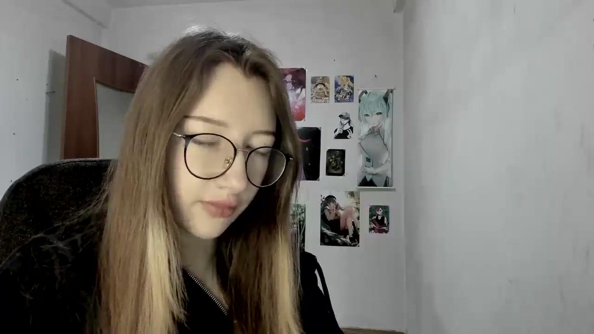 Gallery image thumbnail from CandyyCrushh's myfreecams stream on, 05/07/2025, 13:21 image 6 of 20