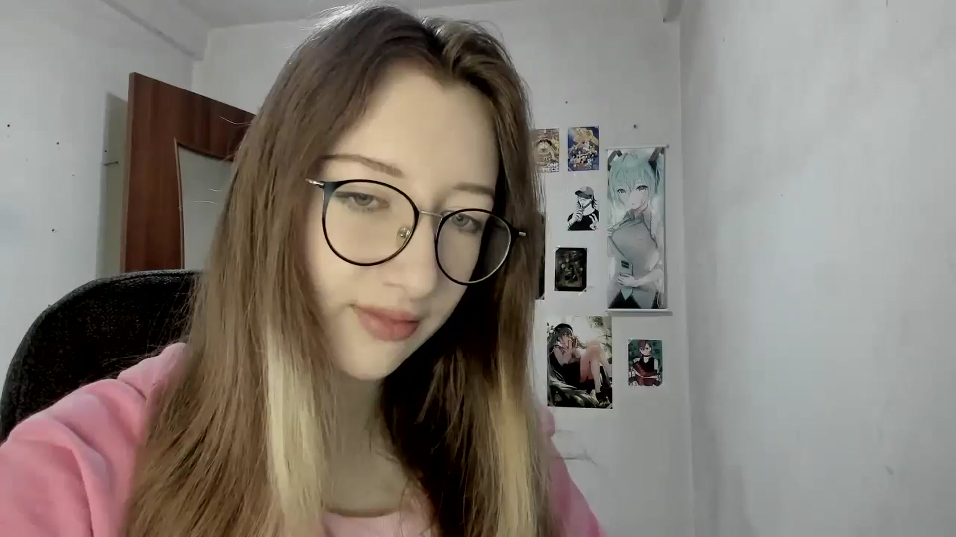 Gallery image thumbnail from CandyyCrushh's myfreecams stream on, 05/12/2025, 15:19 image 17 of 20