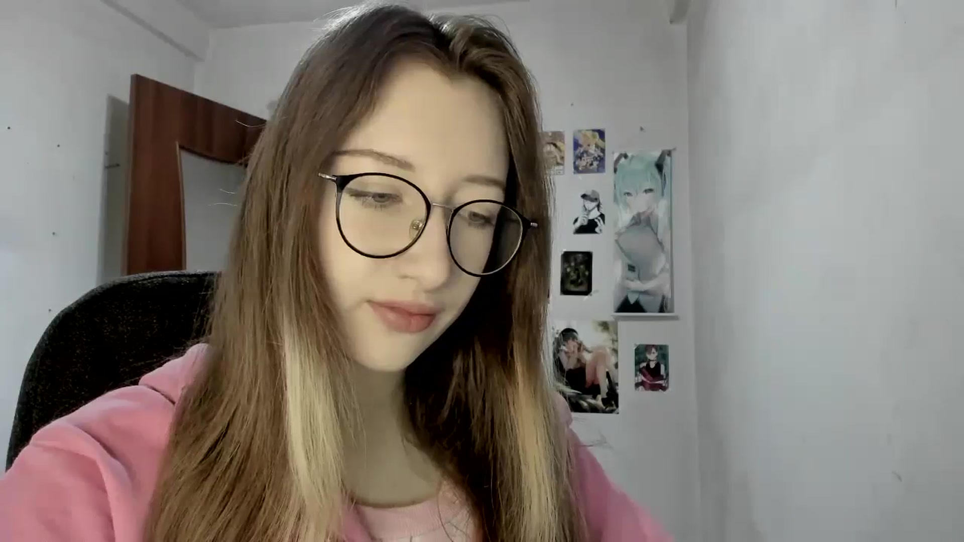 Gallery image thumbnail from CandyyCrushh's myfreecams stream on, 05/12/2025, 15:19 image 6 of 20