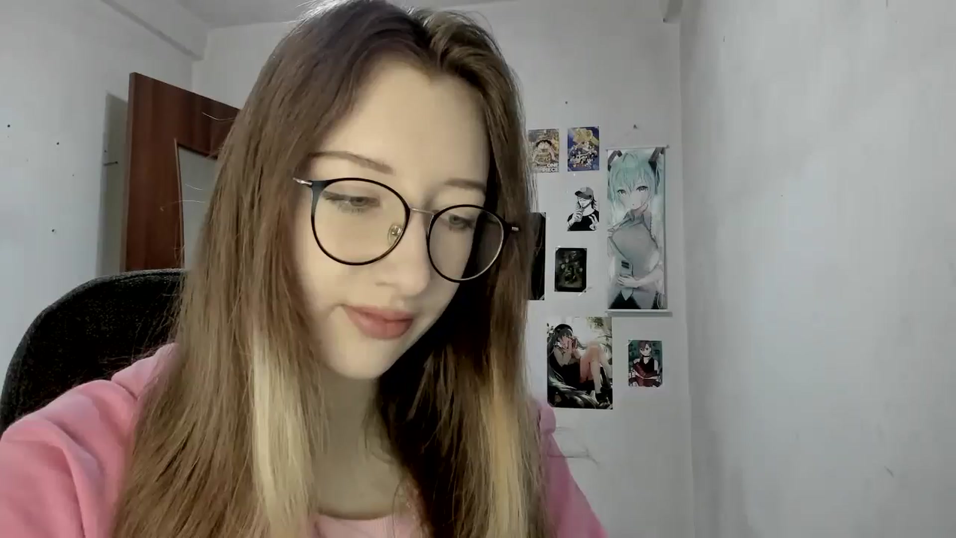 Gallery image thumbnail from CandyyCrushh's myfreecams stream on, 05/12/2025, 15:19 image 18 of 20