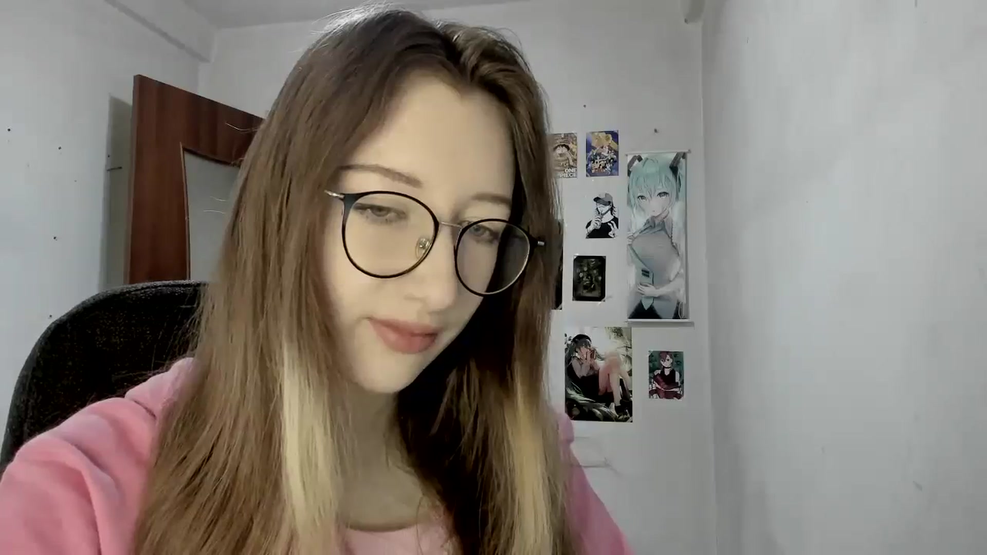 Gallery image thumbnail from CandyyCrushh's myfreecams stream on, 05/12/2025, 15:19 image 15 of 20