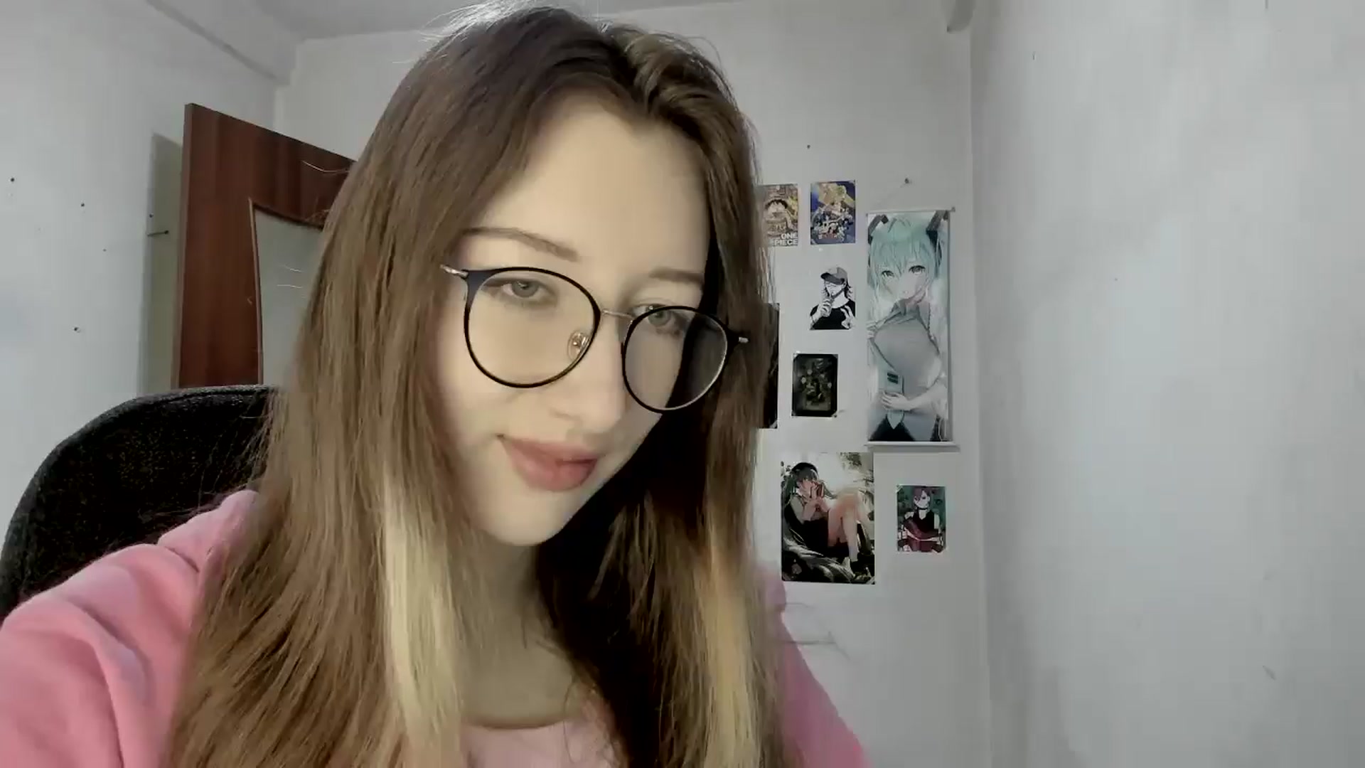 Gallery image thumbnail from CandyyCrushh's myfreecams stream on, 05/12/2025, 15:19 image 16 of 20