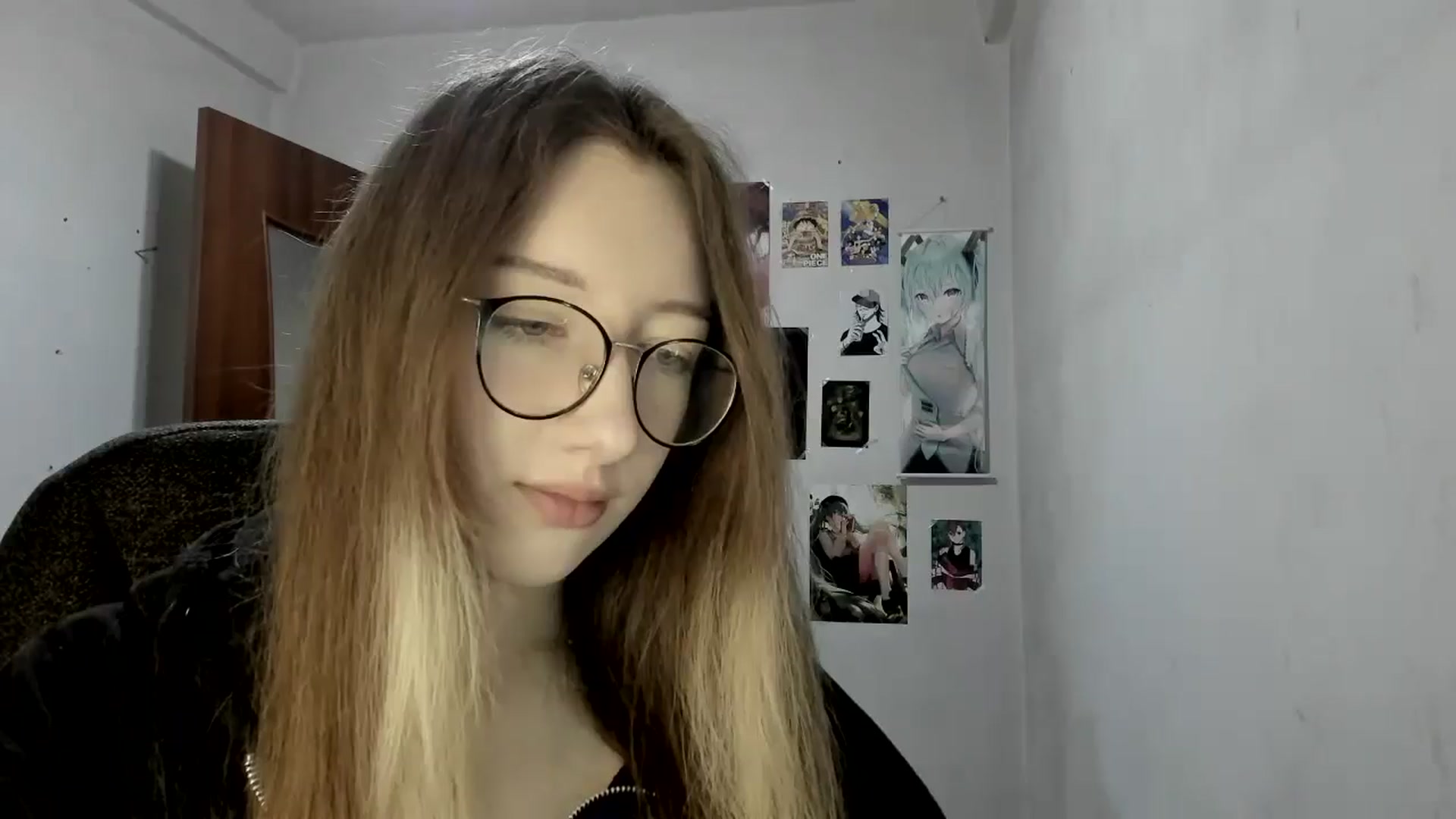 Gallery image thumbnail from CandyyCrushh's myfreecams stream on, 05/14/2025, 20:09 image 10 of 20