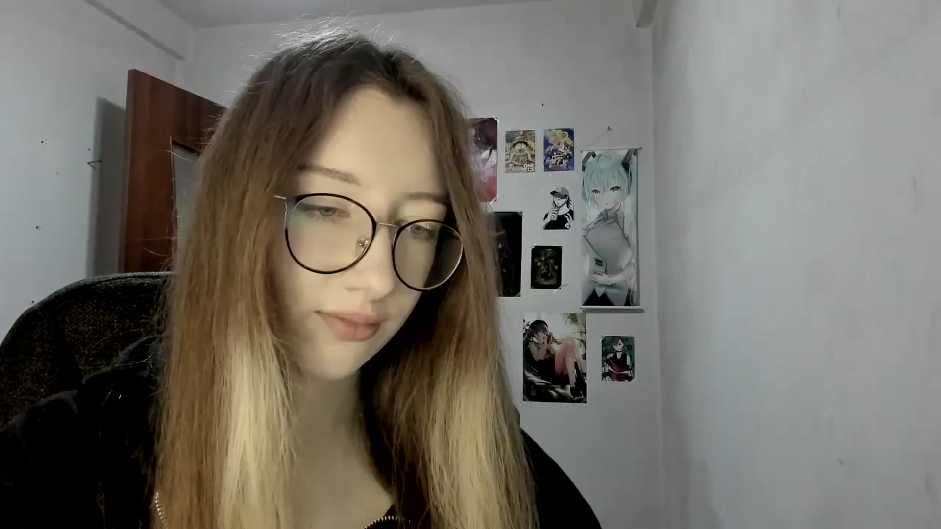 Gallery image thumbnail from CandyyCrushh's myfreecams stream on, 05/14/2025, 20:09 image 11 of 20