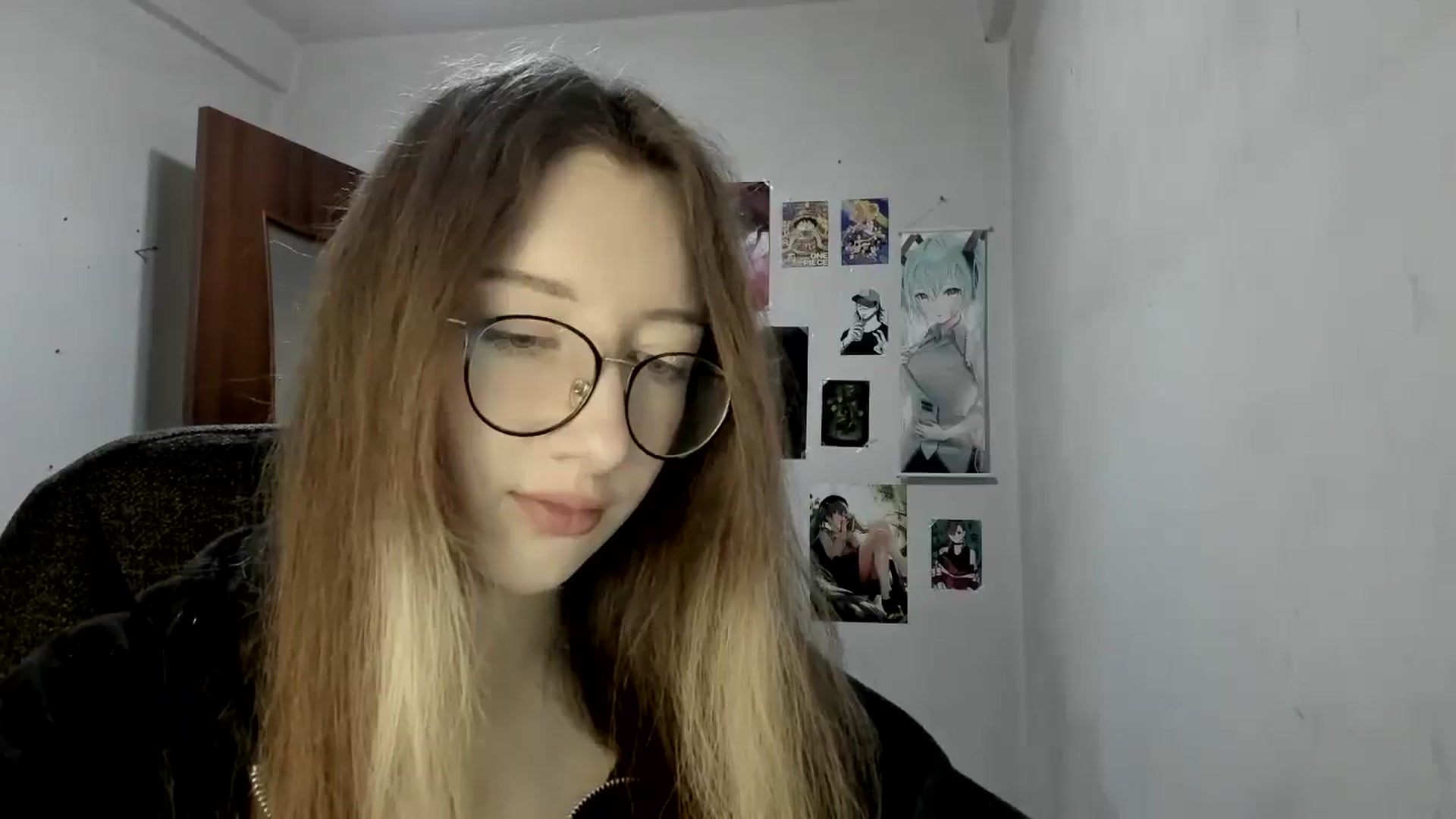 Gallery image thumbnail from CandyyCrushh's myfreecams stream on, 05/14/2025, 20:09 image 13 of 20
