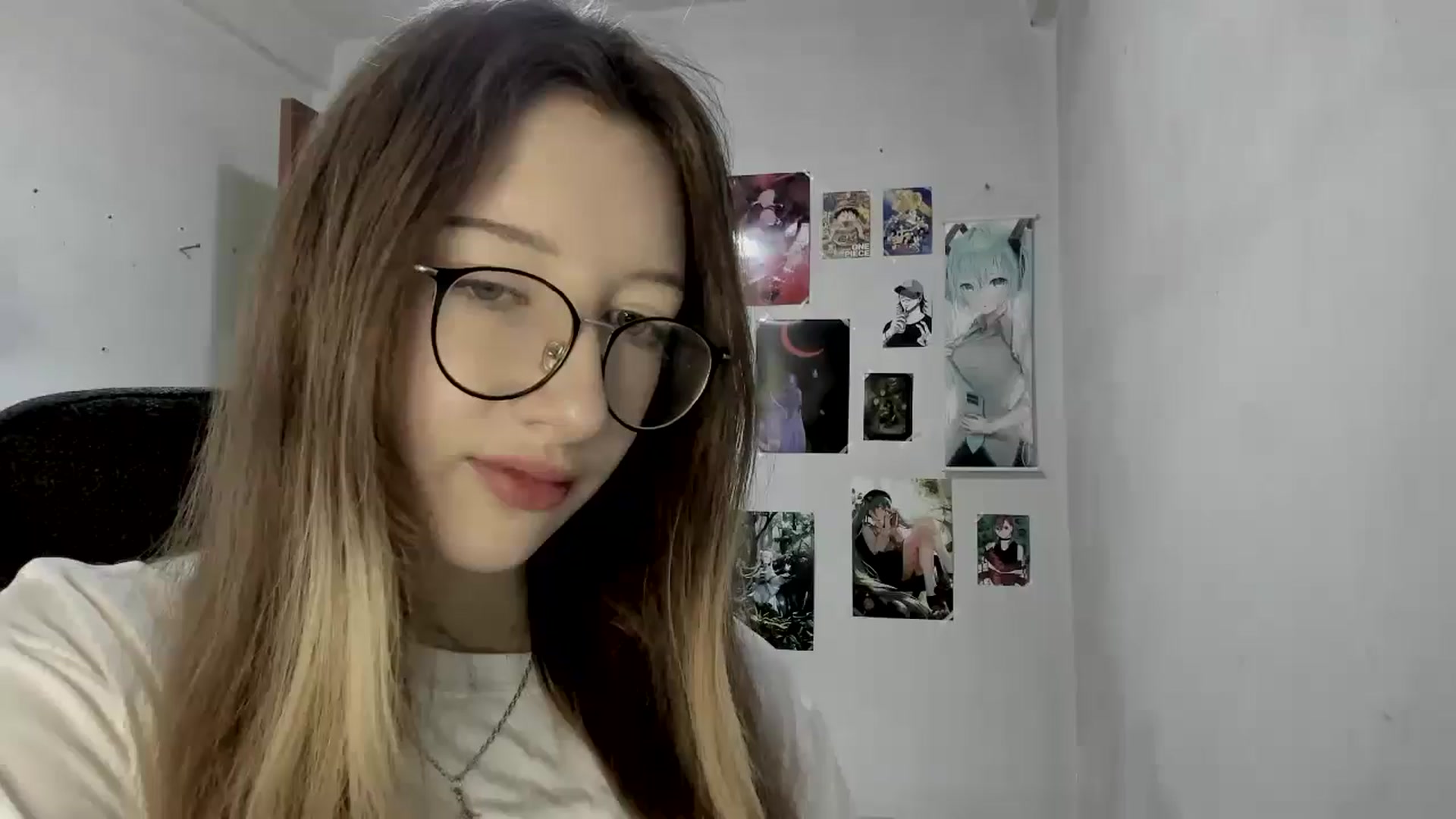 Gallery image thumbnail from CandyyCrushh's myfreecams stream on, 05/24/2025, 13:40 image 13 of 20