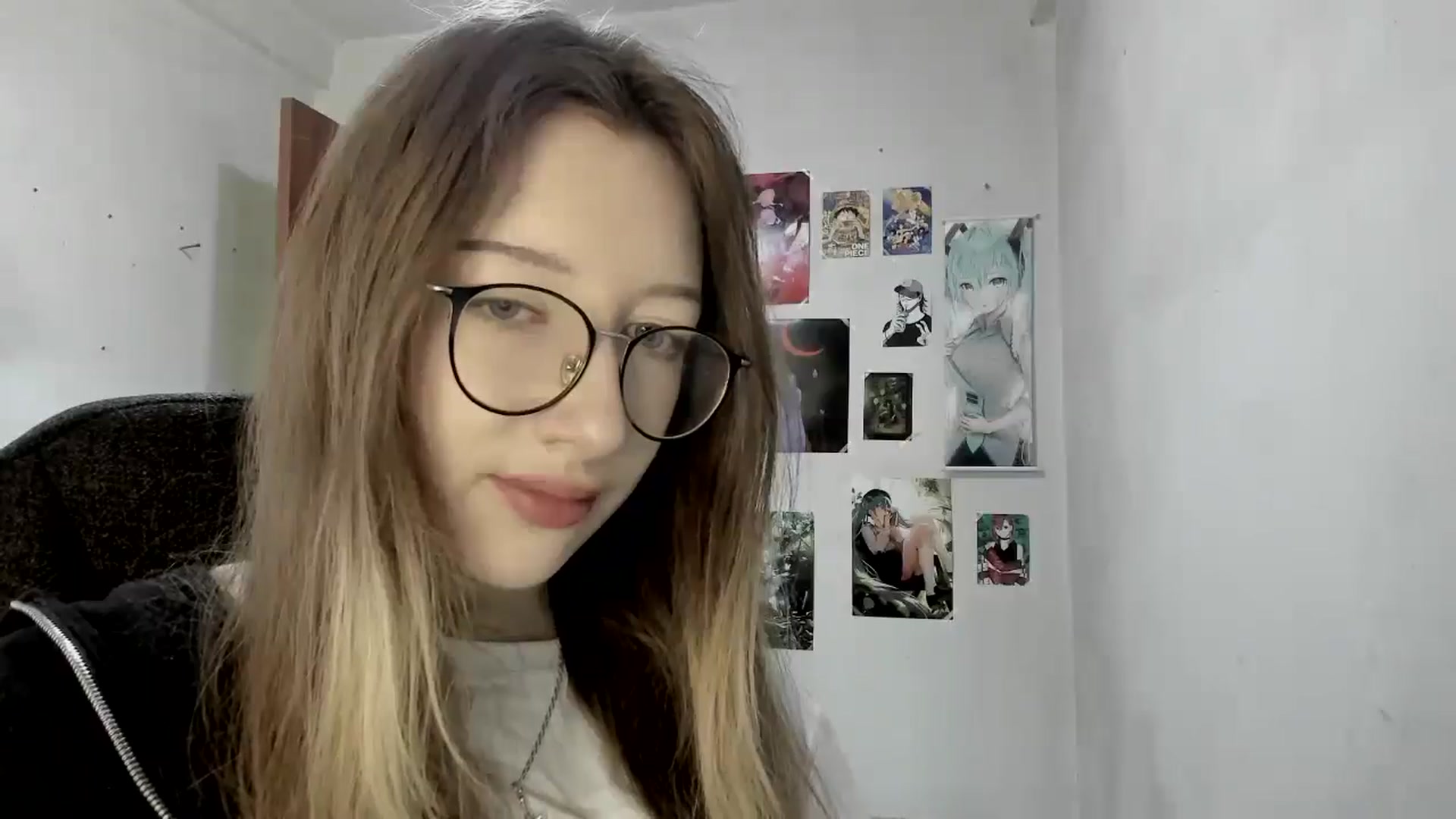 Gallery image thumbnail from CandyyCrushh's myfreecams stream on, 05/24/2025, 13:40 image 4 of 20