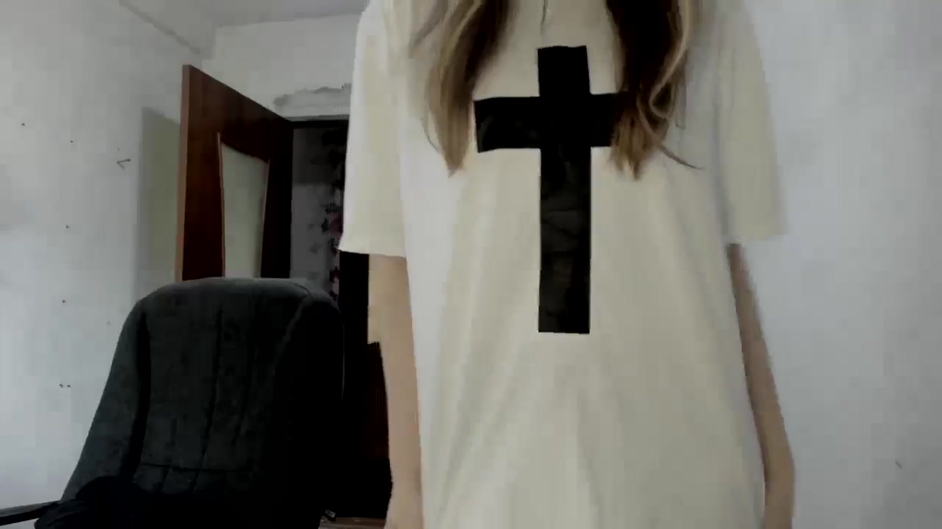 Gallery image thumbnail from CandyyCrushh's myfreecams stream on, 05/24/2025, 13:40 image 6 of 20