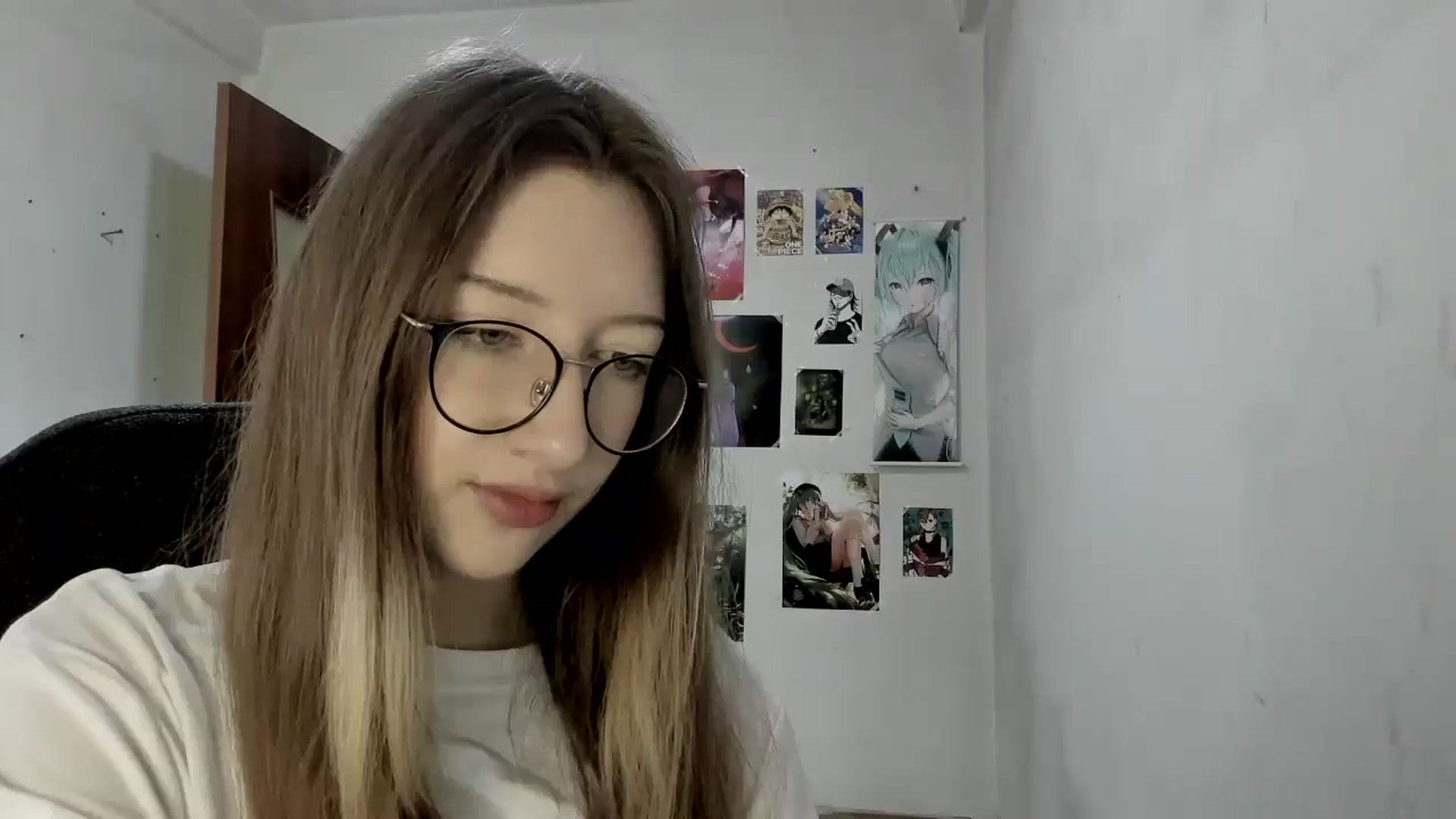 Gallery image thumbnail from CandyyCrushh's myfreecams stream on, 05/29/2025, 13:04 image 16 of 20