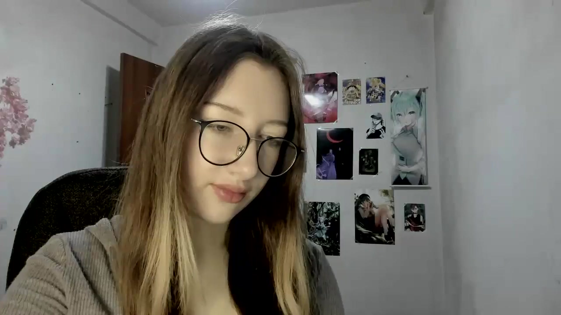 Gallery image thumbnail from CandyyCrushh's myfreecams stream on, 05/30/2025, 19:38 image 3 of 20