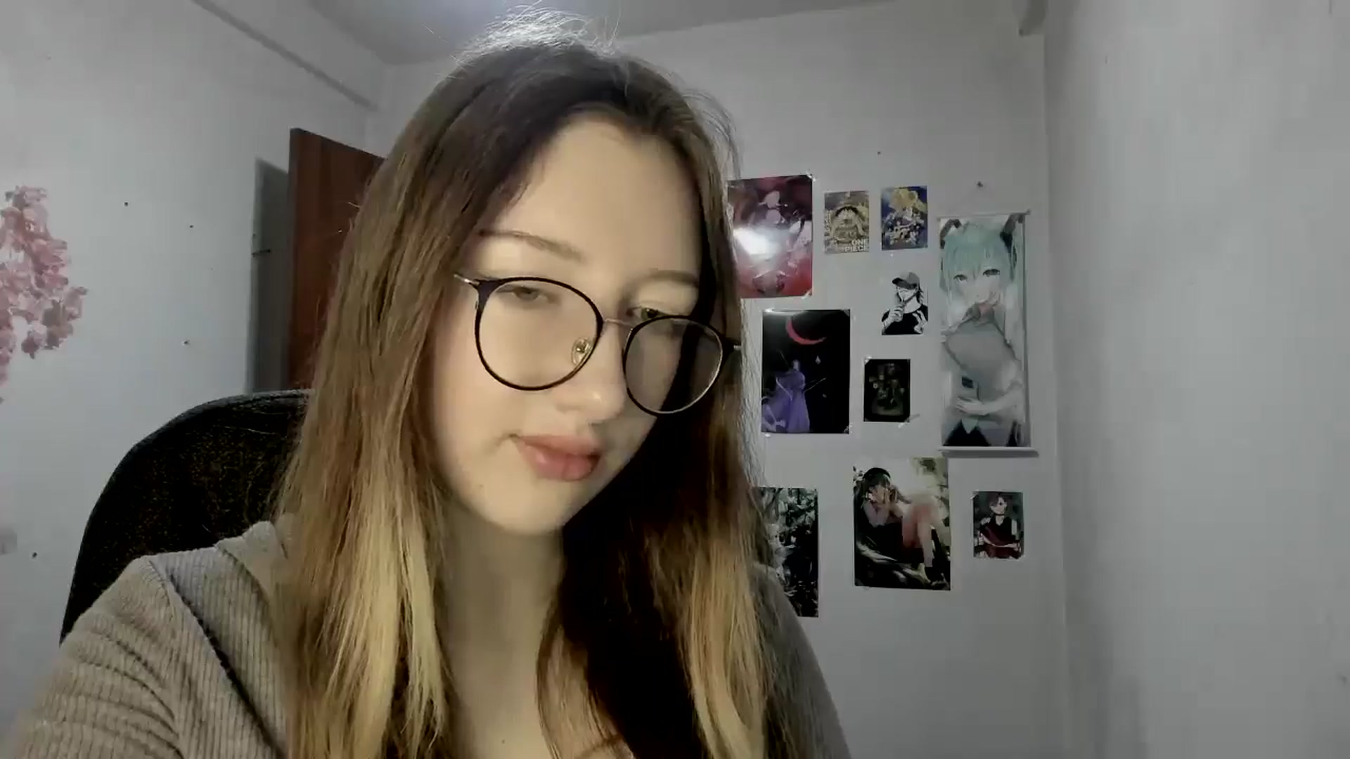 Gallery image thumbnail from CandyyCrushh's myfreecams stream on, 05/30/2025, 19:38 image 19 of 20