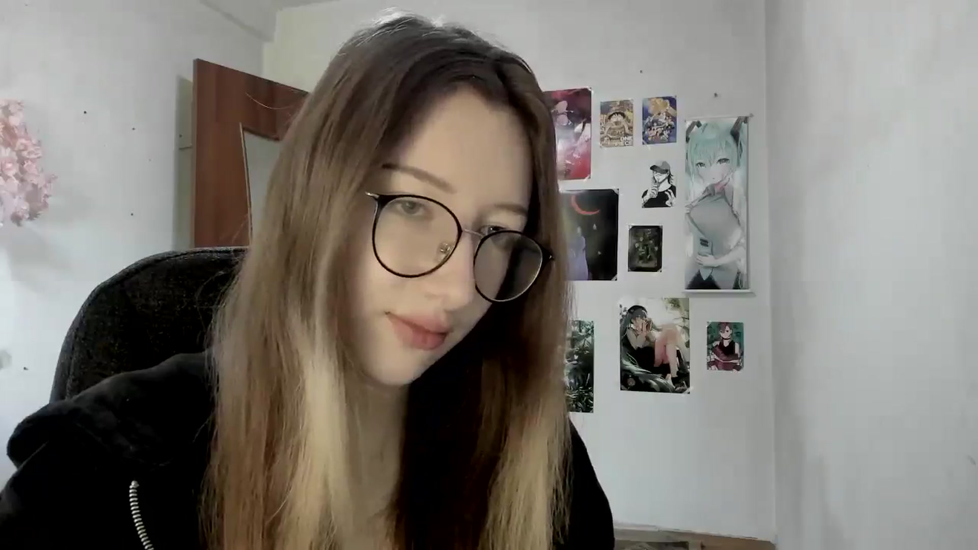 Gallery image thumbnail from CandyyCrushh's myfreecams stream on, 06/02/2025, 11:16 image 3 of 20