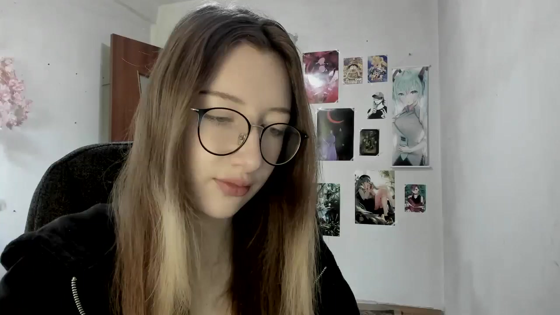 Gallery image thumbnail from CandyyCrushh's myfreecams stream on, 06/02/2025, 11:16 image 1 of 20