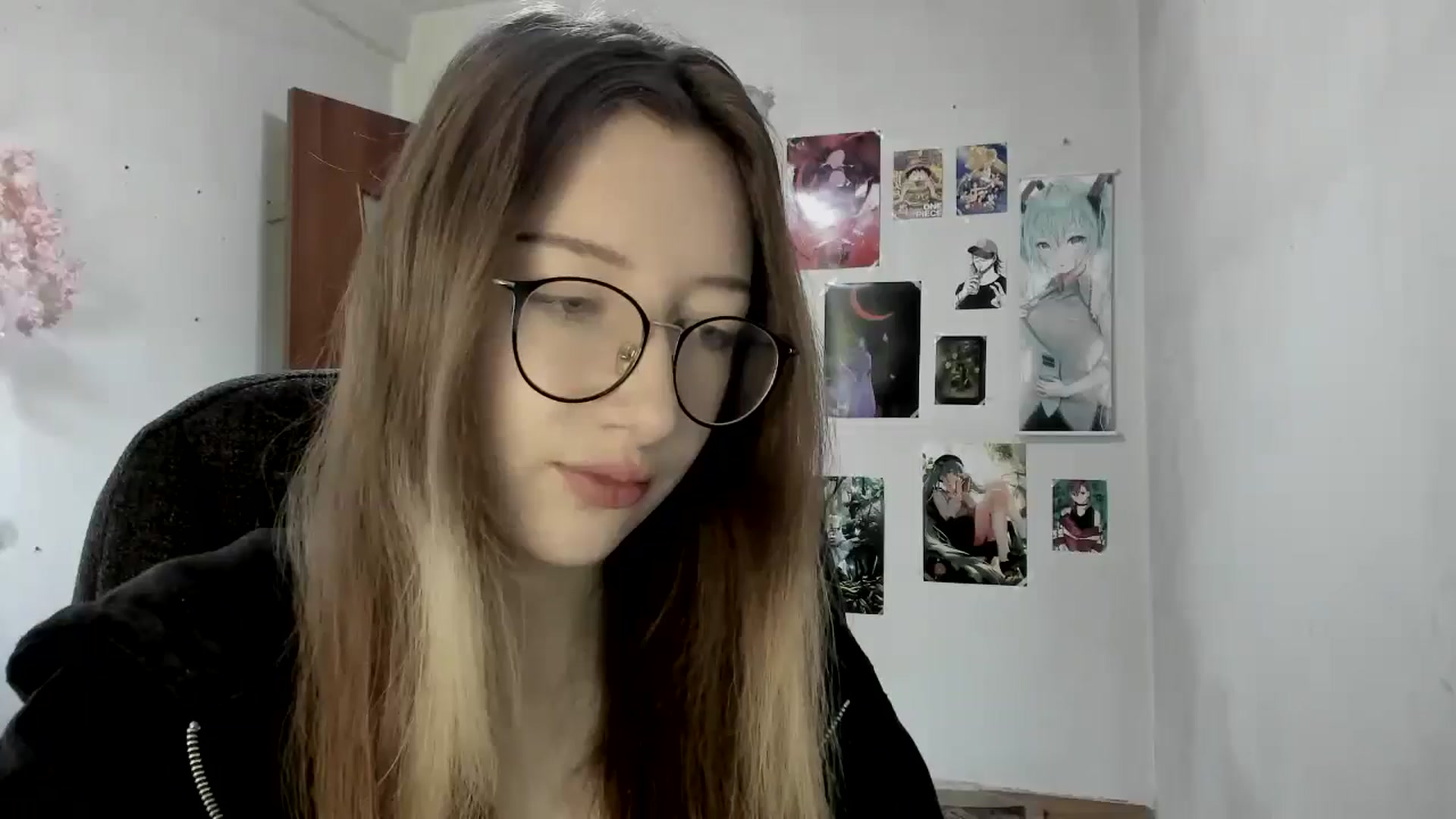 Gallery image thumbnail from CandyyCrushh's myfreecams stream on, 06/02/2025, 11:16 image 2 of 20
