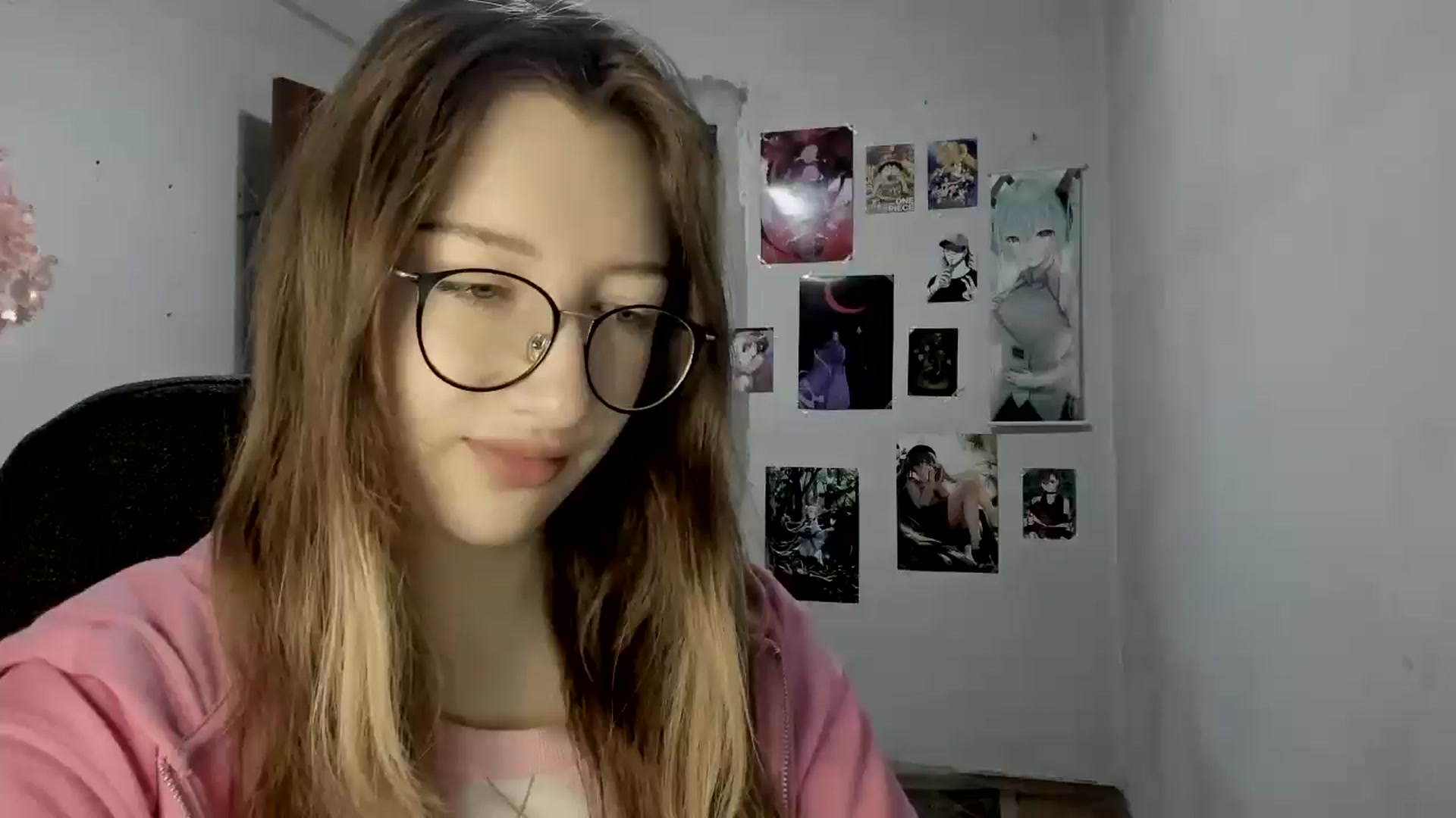 Gallery image thumbnail from CandyyCrushh's myfreecams stream on, 06/04/2025, 17:29 image 19 of 20