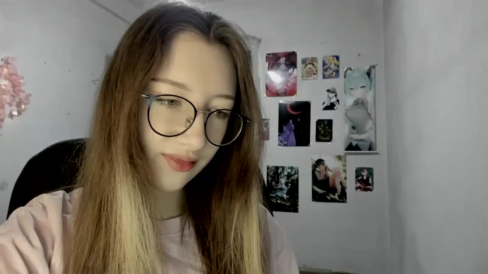 Gallery image thumbnail from CandyyCrushh's myfreecams stream on, 06/13/2025, 18:56 image 19 of 20