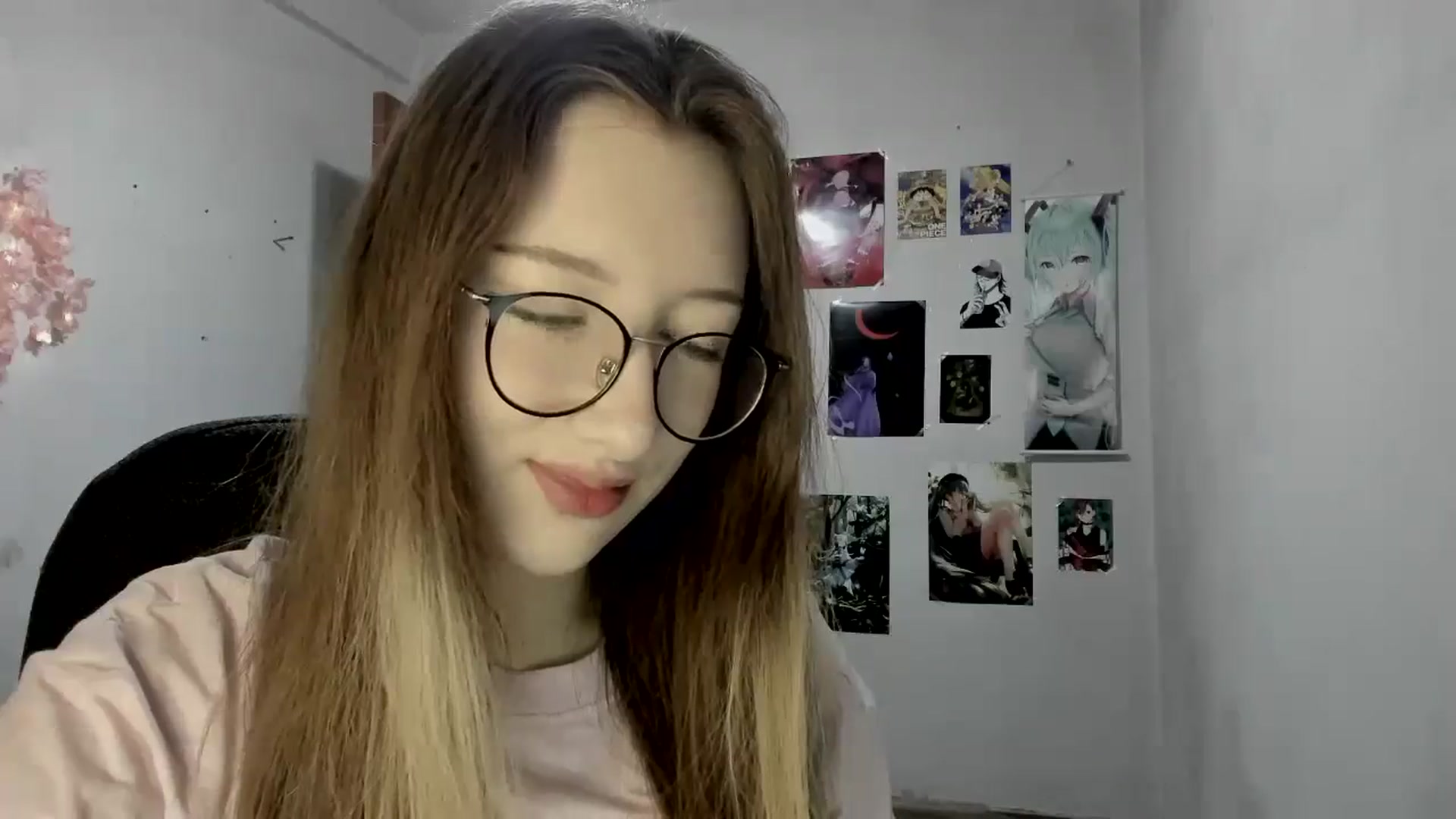 Gallery image thumbnail from CandyyCrushh's myfreecams stream on, 06/13/2025, 18:56 image 6 of 20