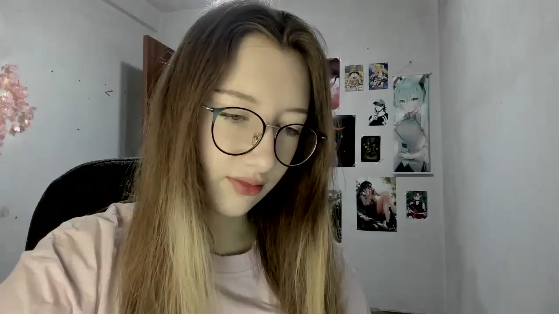 Gallery image thumbnail from CandyyCrushh's myfreecams stream on, 06/13/2025, 18:56 image 2 of 20