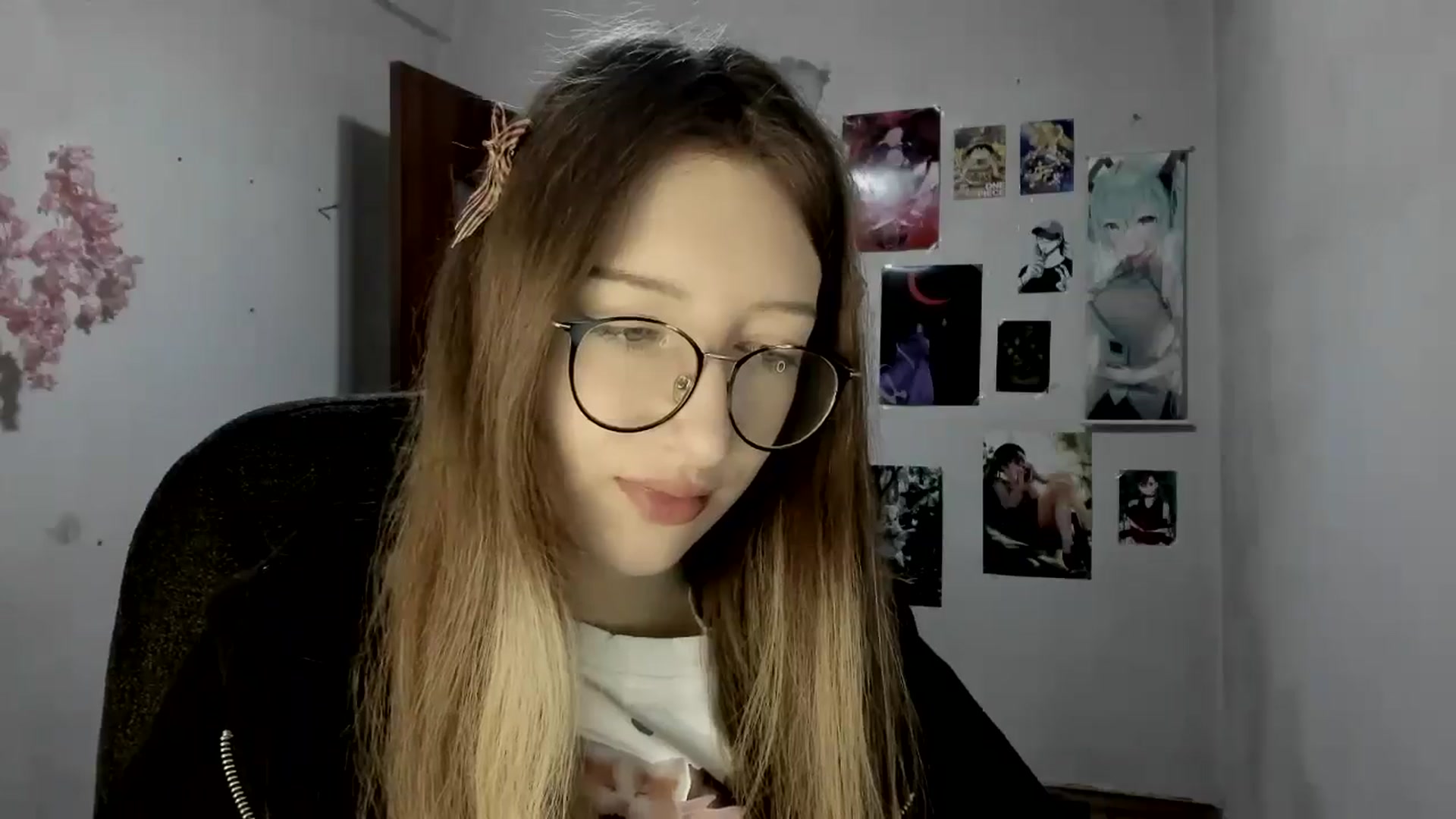 Gallery image thumbnail from CandyyCrushh's myfreecams stream on, 06/28/2025, 20:04 image 2 of 20