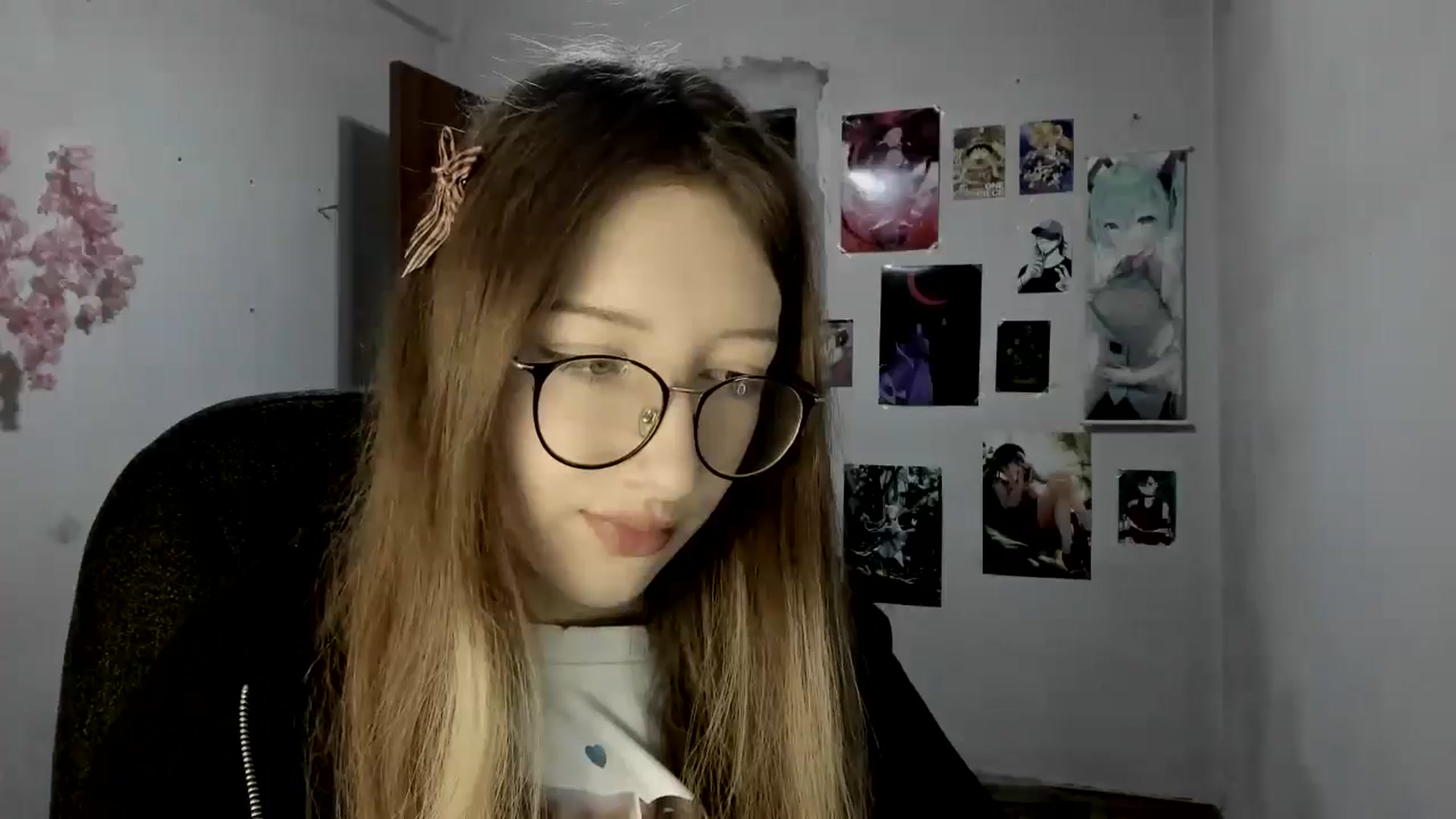 Gallery image thumbnail from CandyyCrushh's myfreecams stream on, 06/28/2025, 20:04 image 16 of 20
