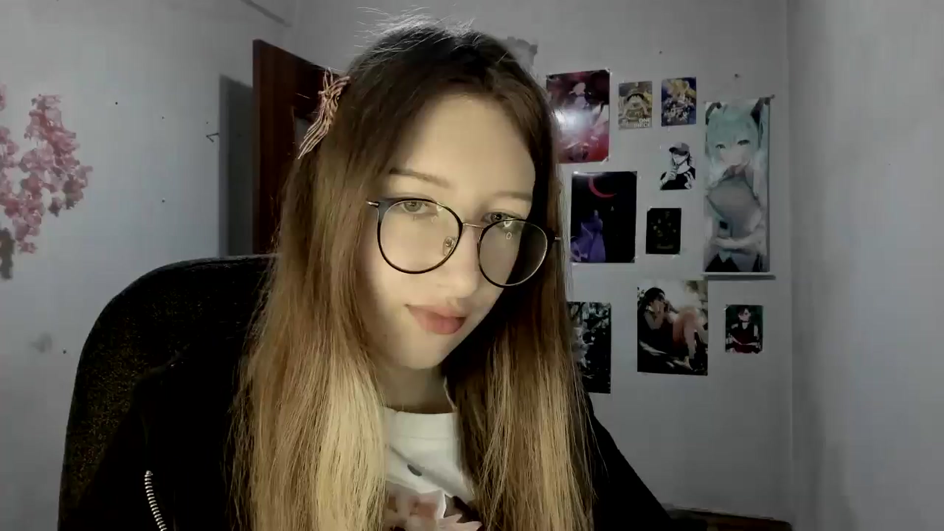 Gallery image thumbnail from CandyyCrushh's myfreecams stream on, 06/28/2025, 20:04 image 1 of 20