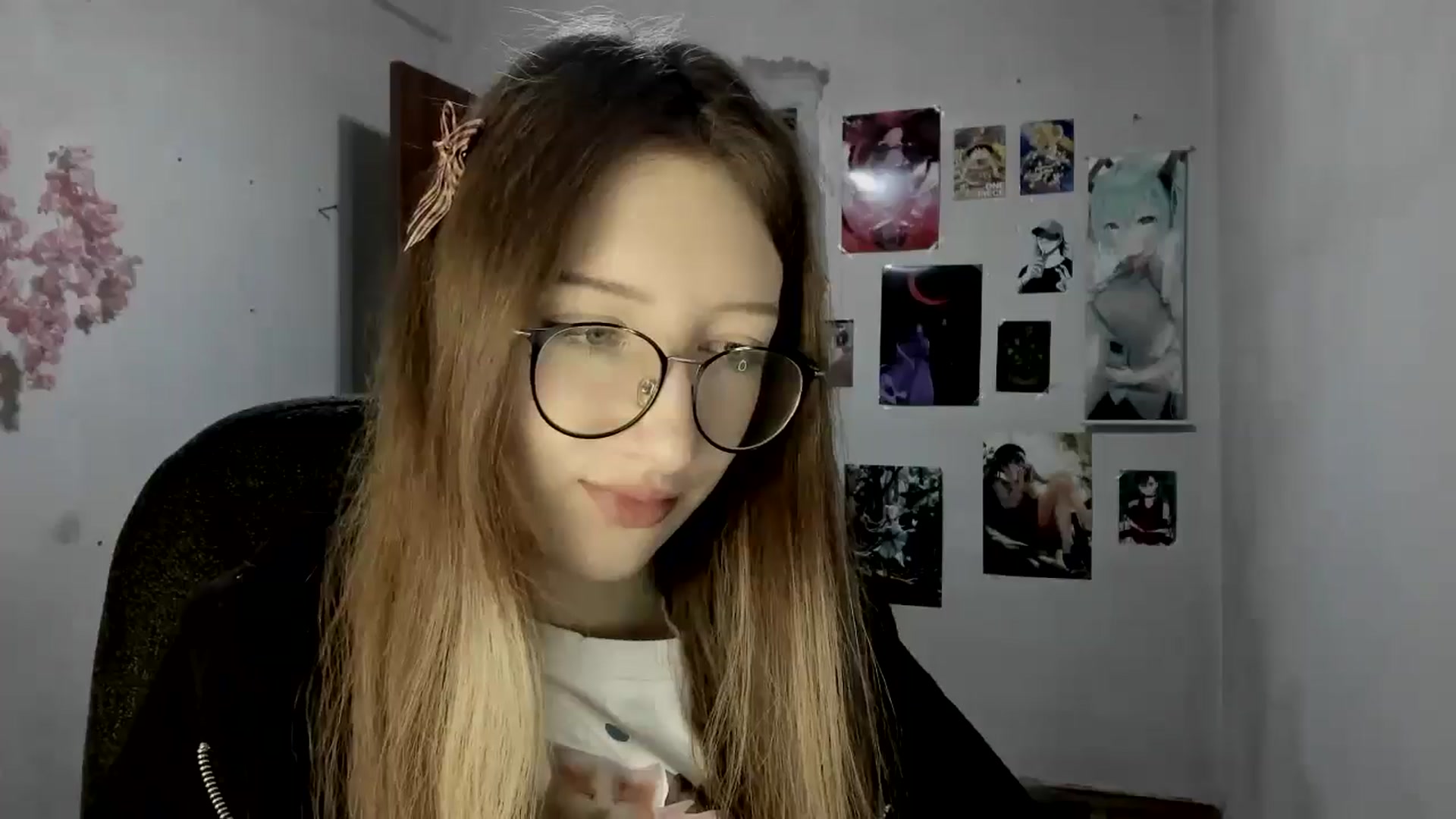 Gallery image thumbnail from CandyyCrushh's myfreecams stream on, 06/28/2025, 20:04 image 8 of 20